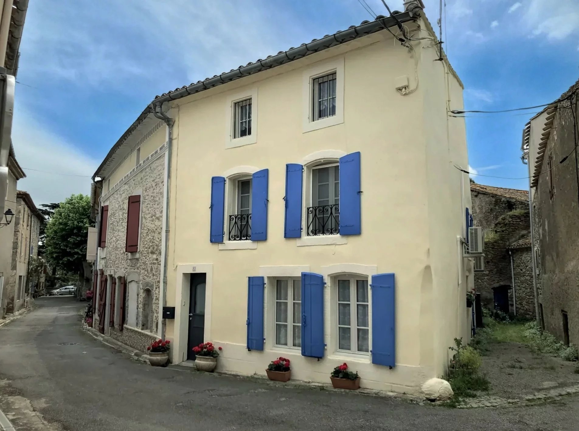 House in Caunes-Minervois - view 1