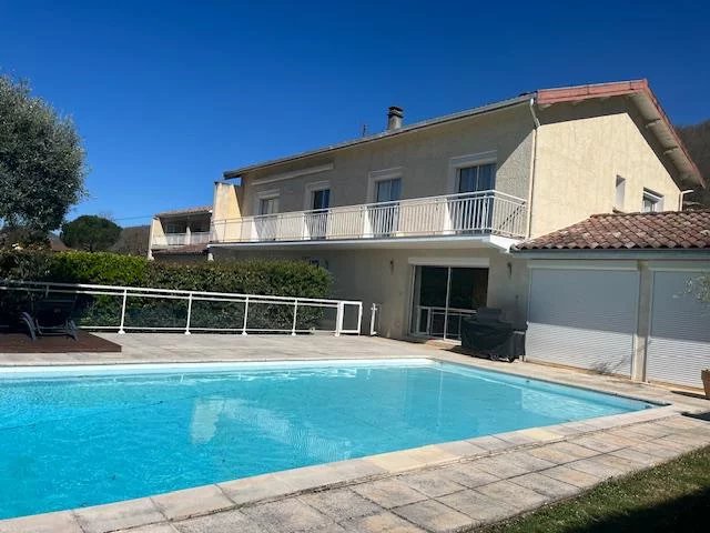 House in Lavelanet - view 1