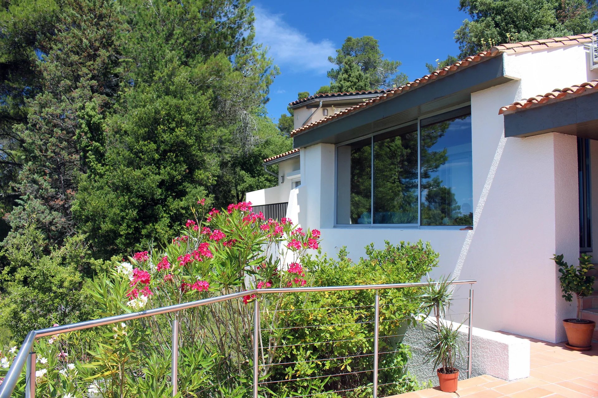 House in Carcassonne - view 1