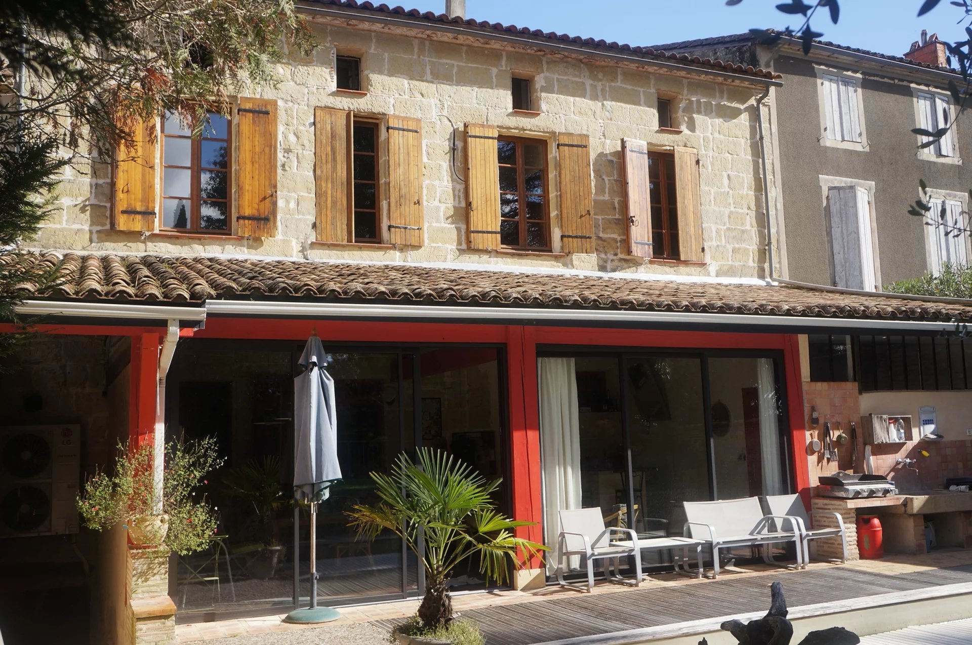 House in Tonneins - view 1