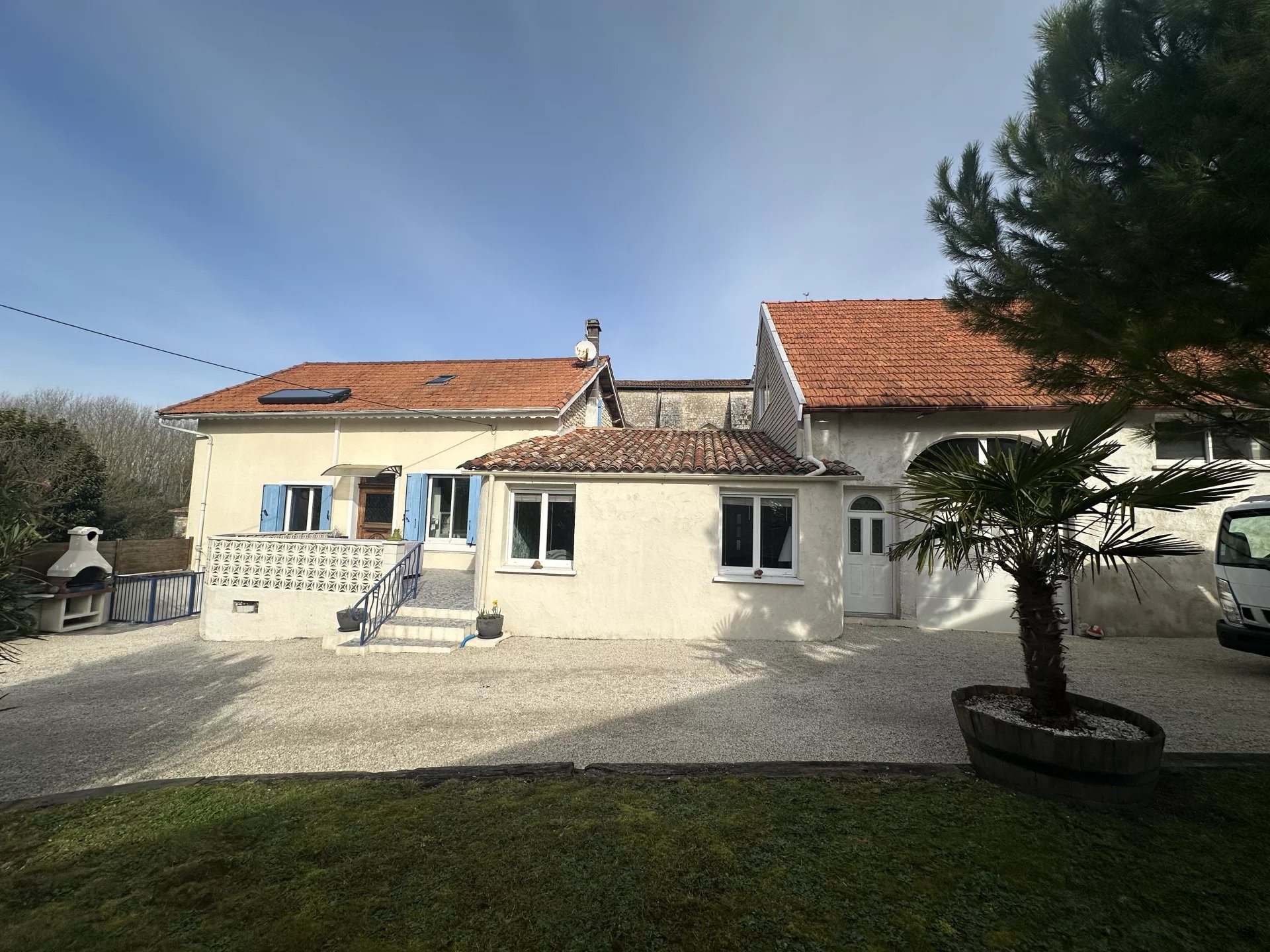 House in Saint-Bonnet - view 1