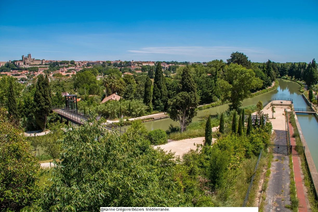 Villa in Beziers - view 1