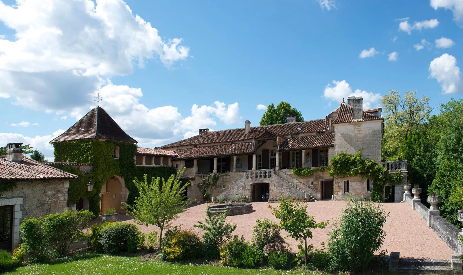 House in Brantome - view 1