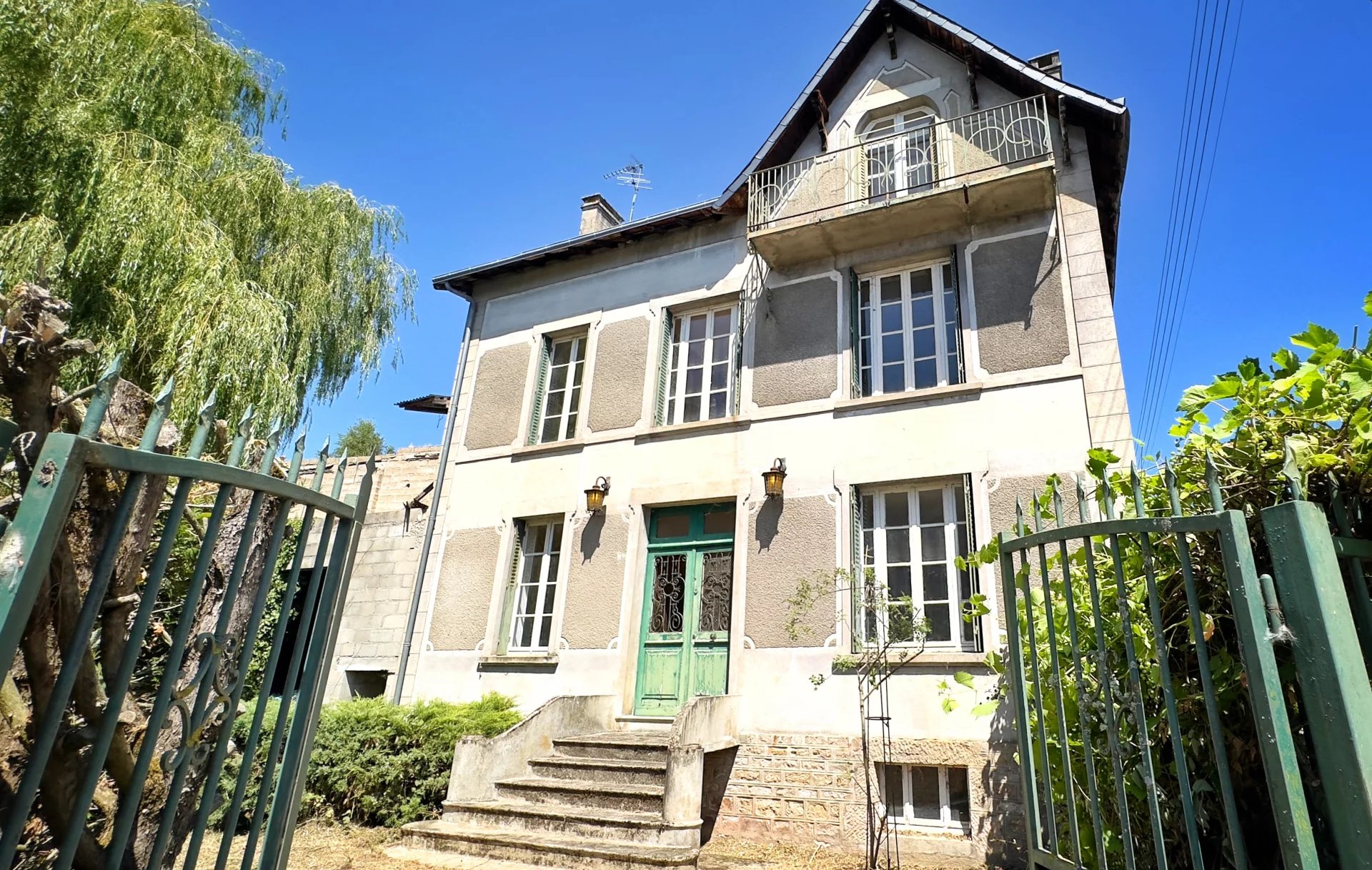 House in Gouzon - view 1