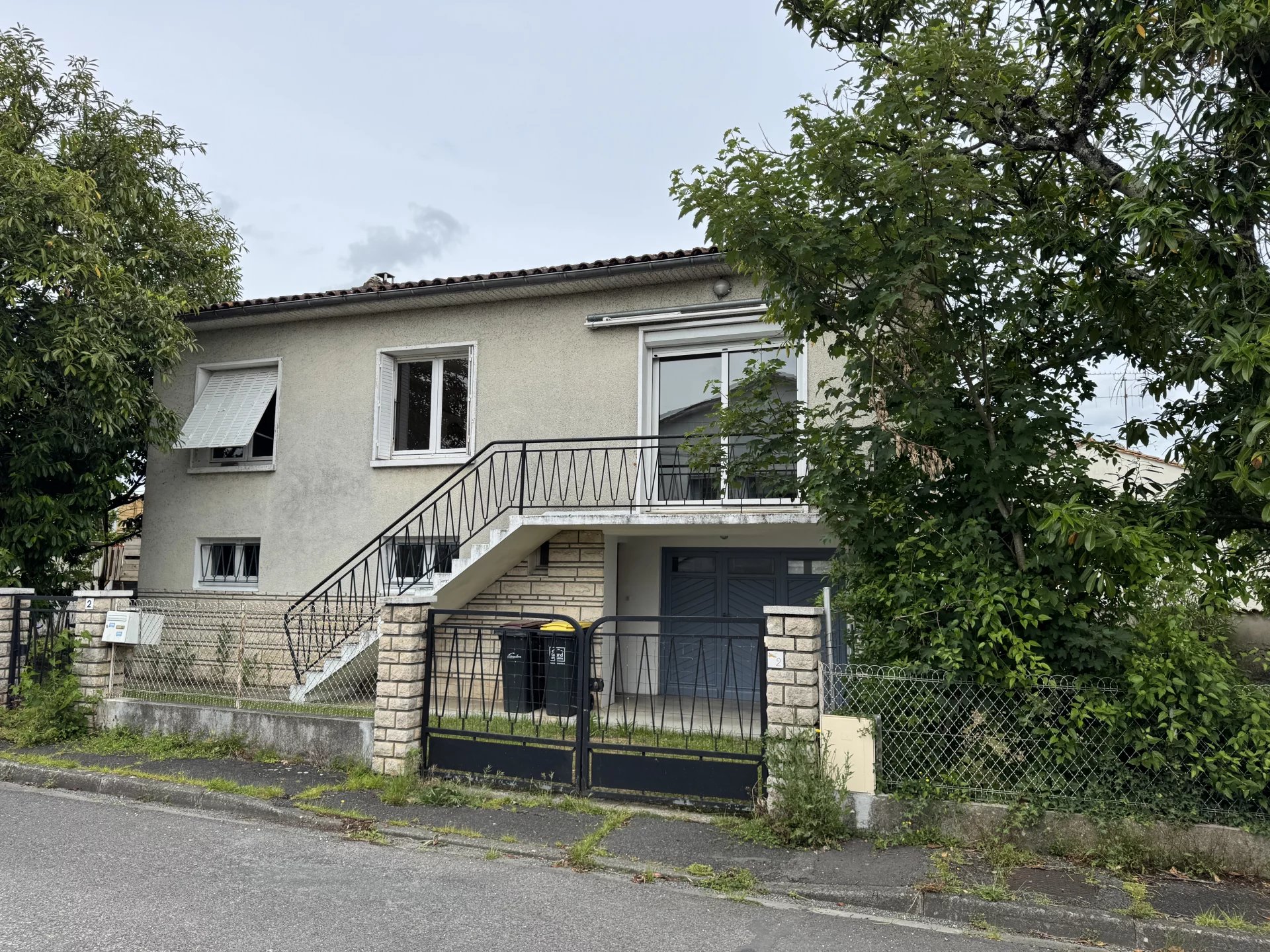House in Angouleme - view 1