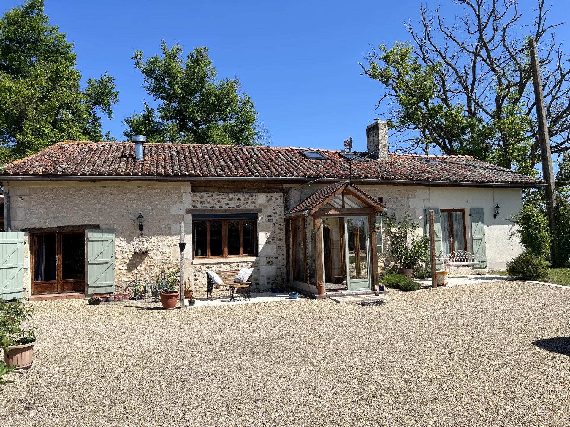House in Echourgnac - view 1