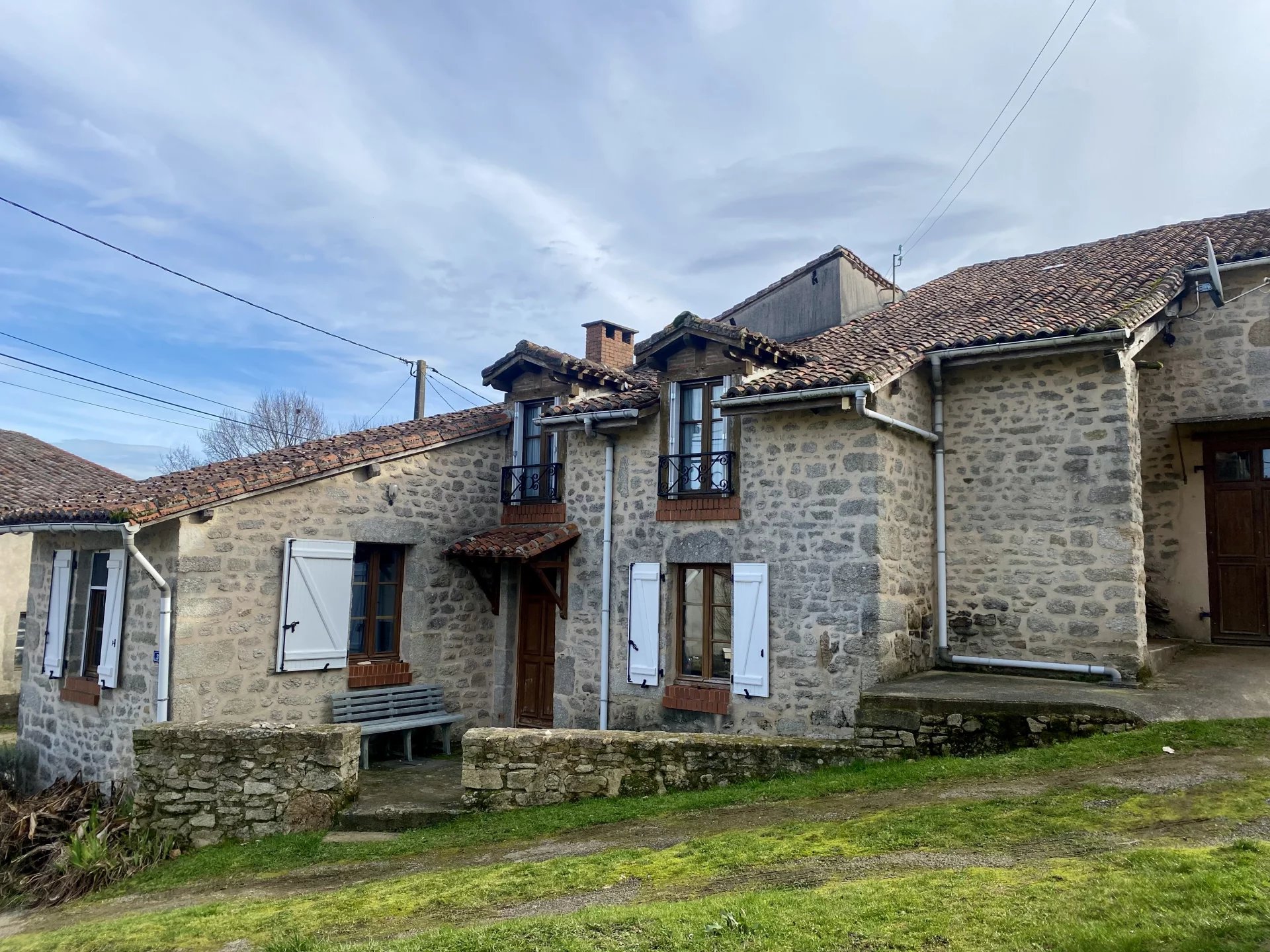 House in Blond - view 1