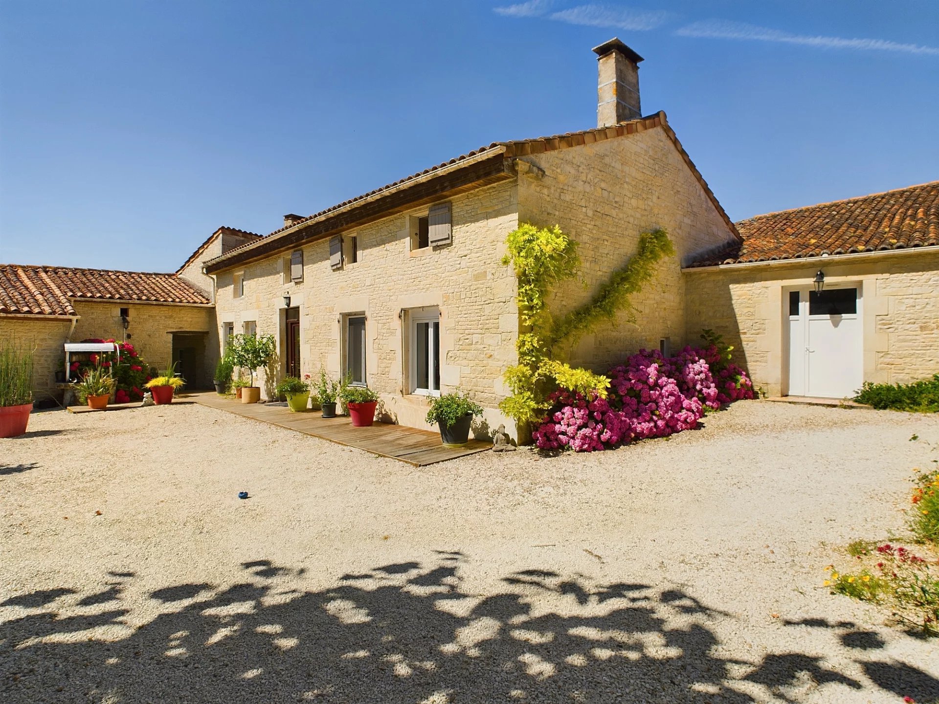 House in Aunac - view 1