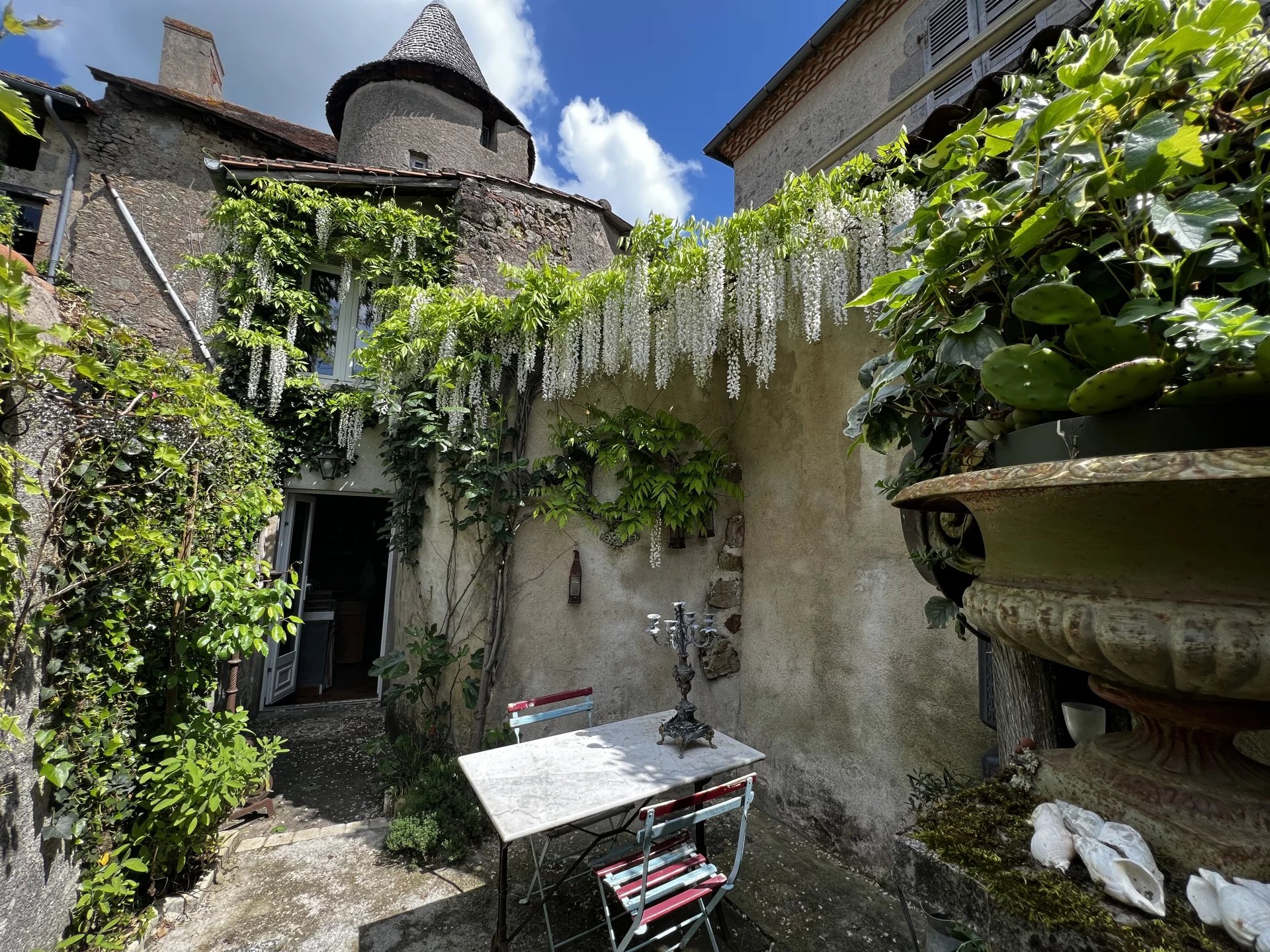 House in Le Dorat - view 1