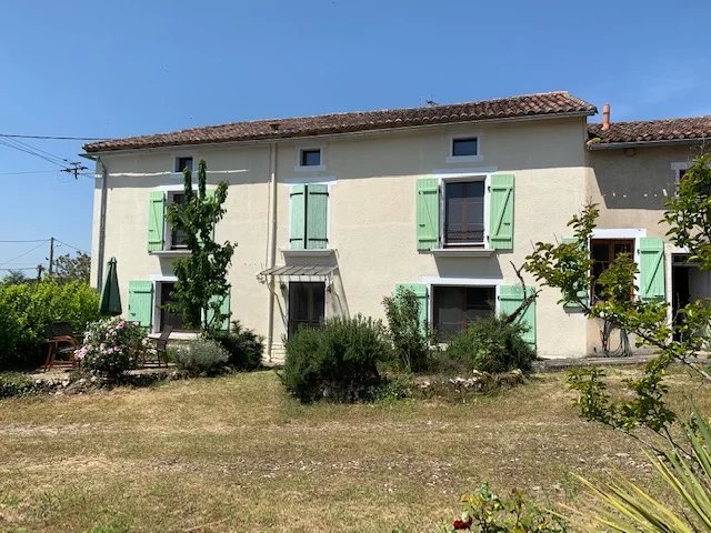 House in Barro - view 1
