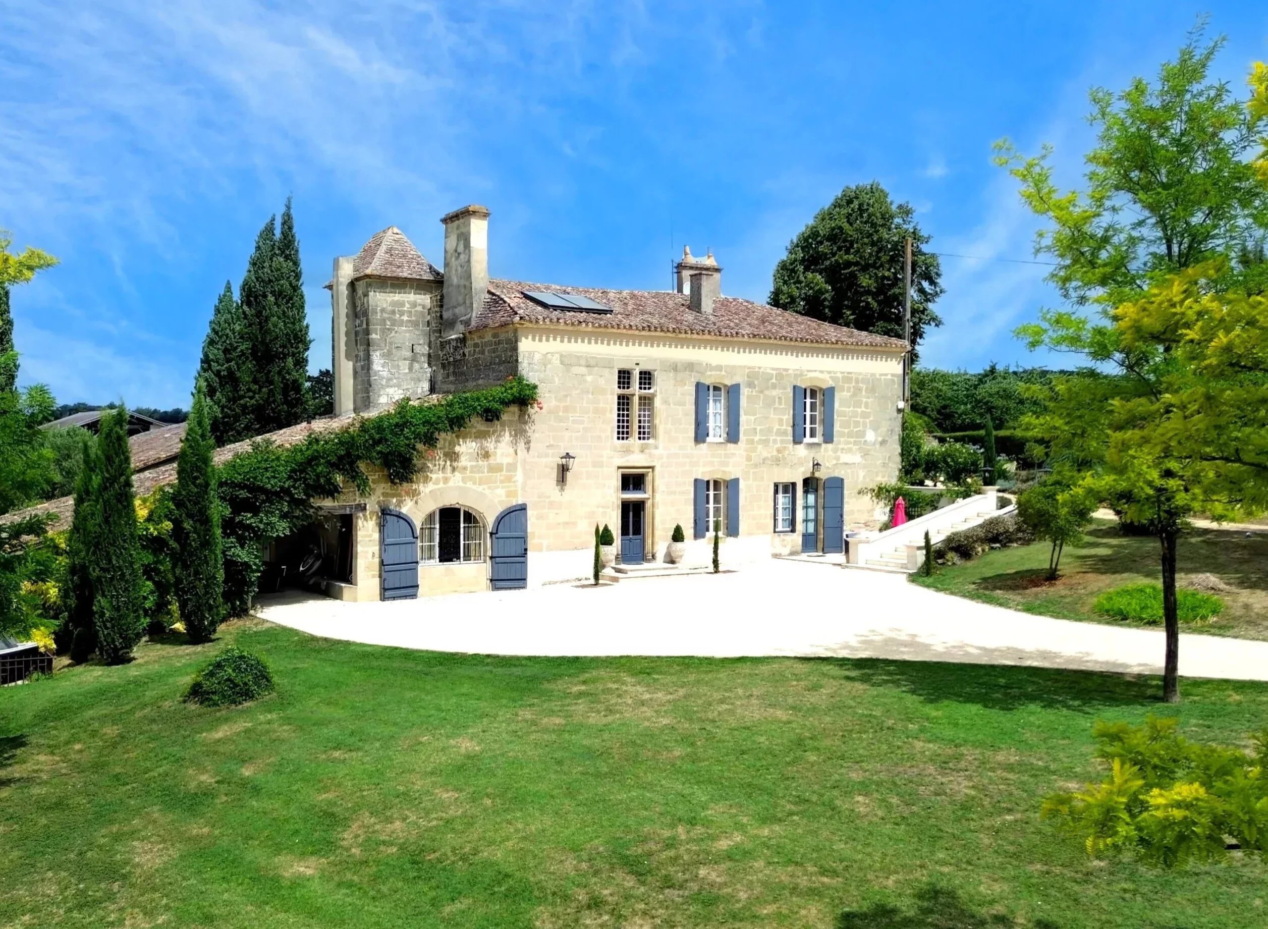 House in Villebramar - view 1