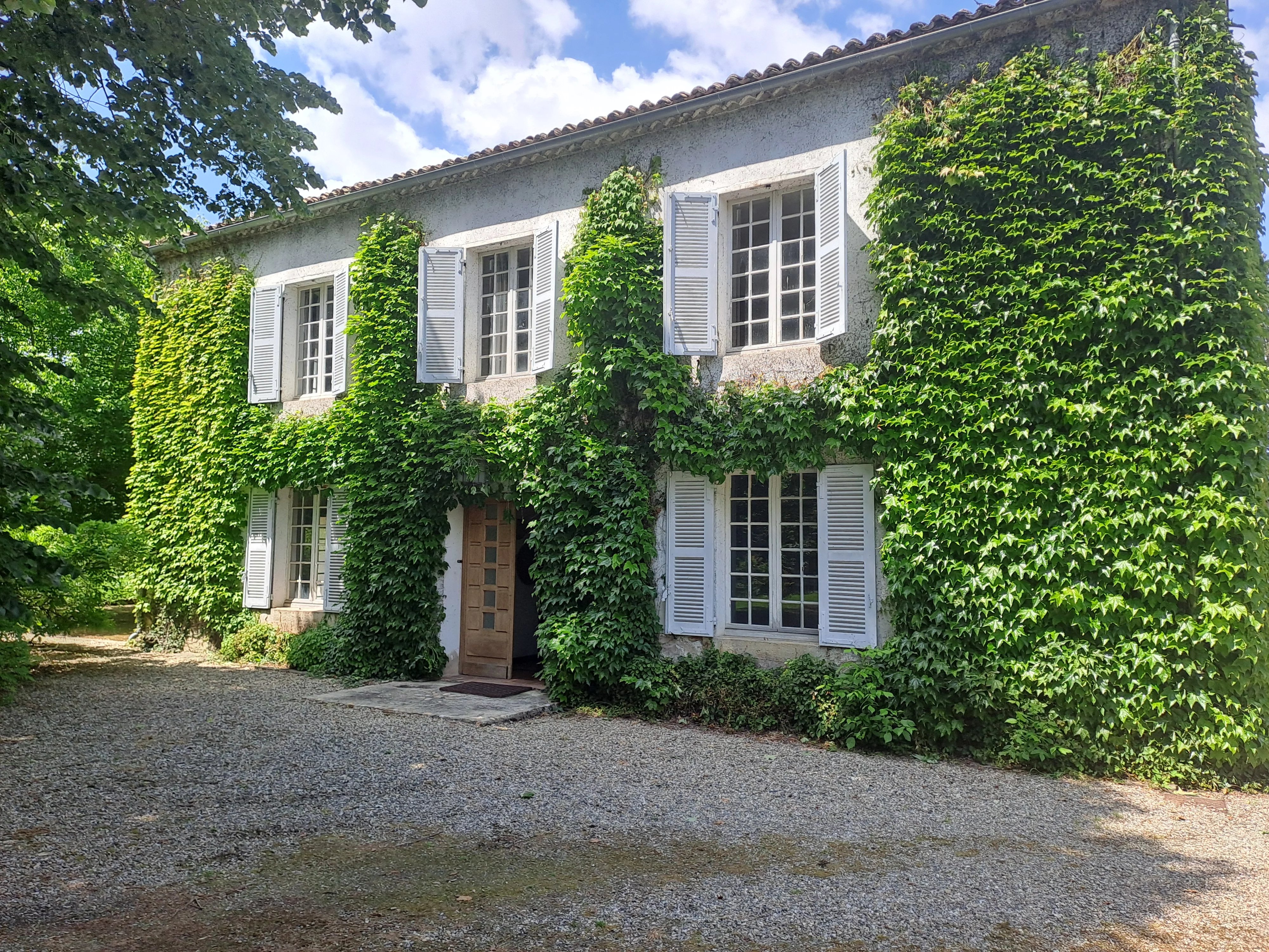 House in Tonneins - view 1