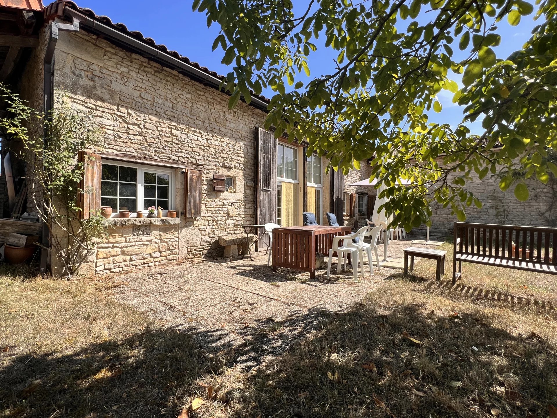 House in Taize-Aizie - view 1