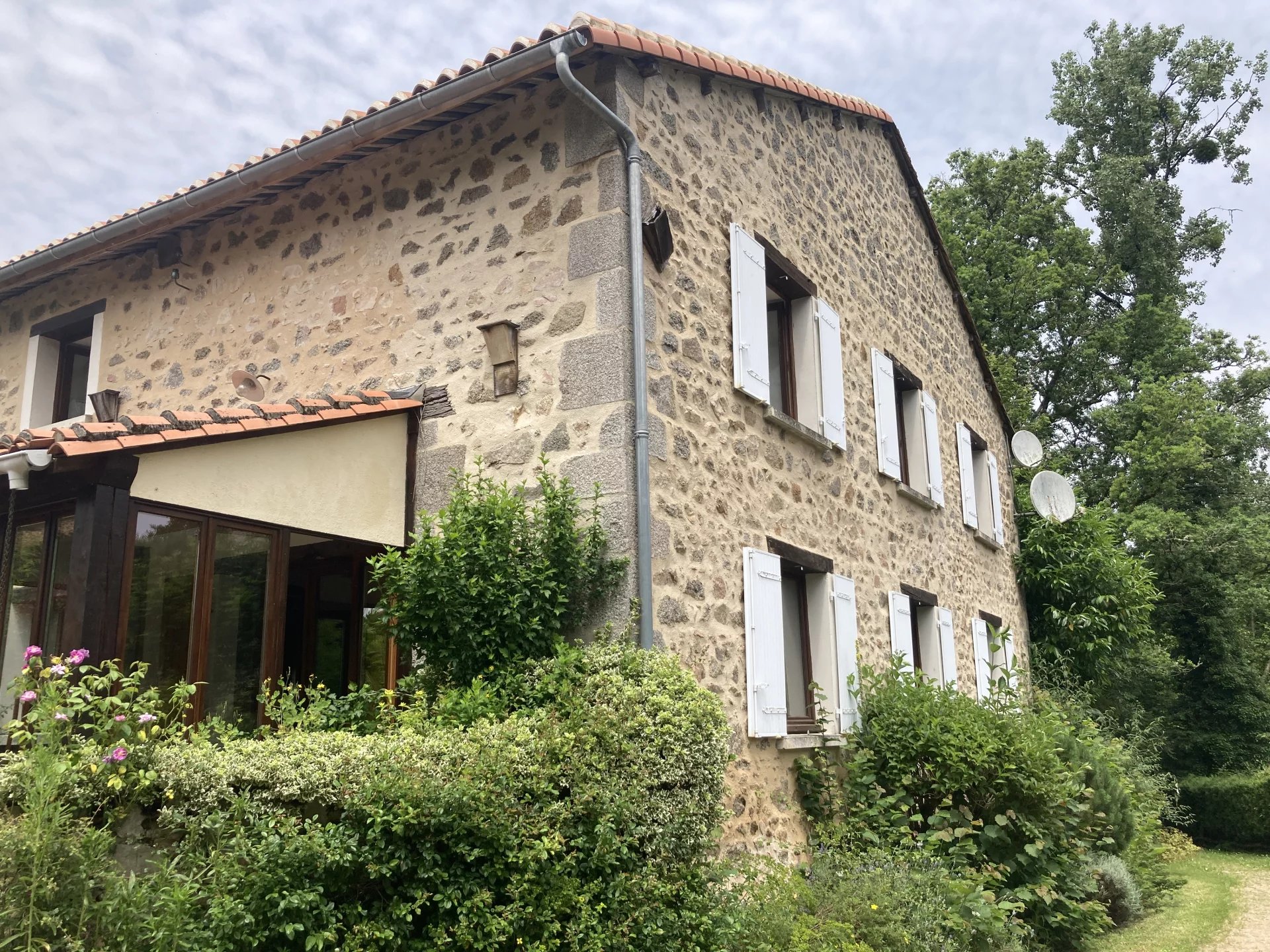 House in Abjat-sur-Bandiat - view 1