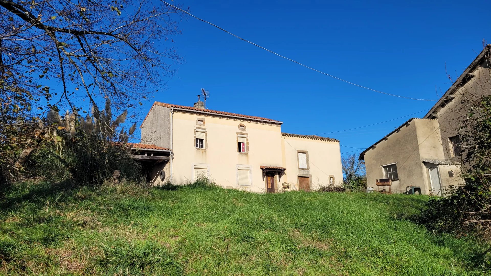 House in Cordes-sur-Ciel - view 1