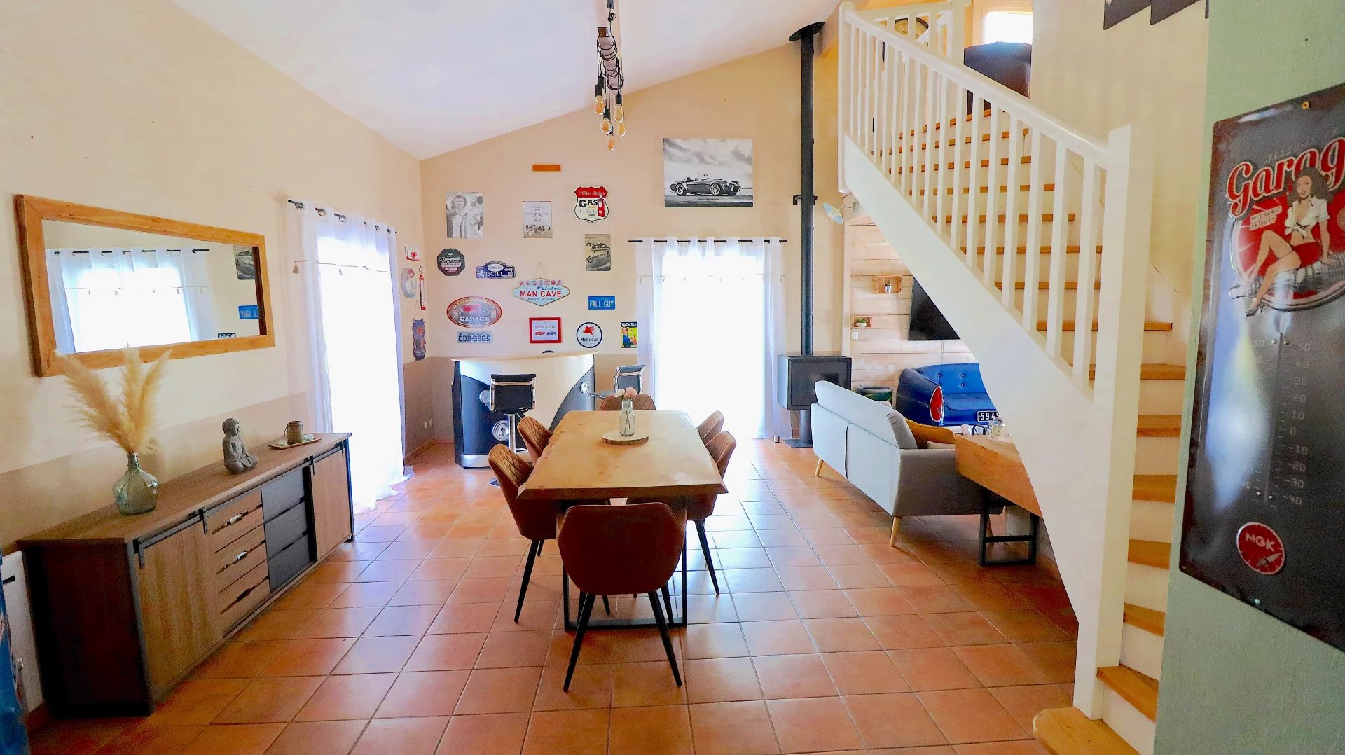 House in Saint-Aigulin - view 1