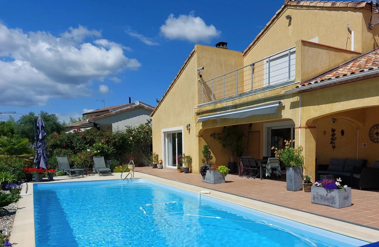 House in Gaillac - view 1