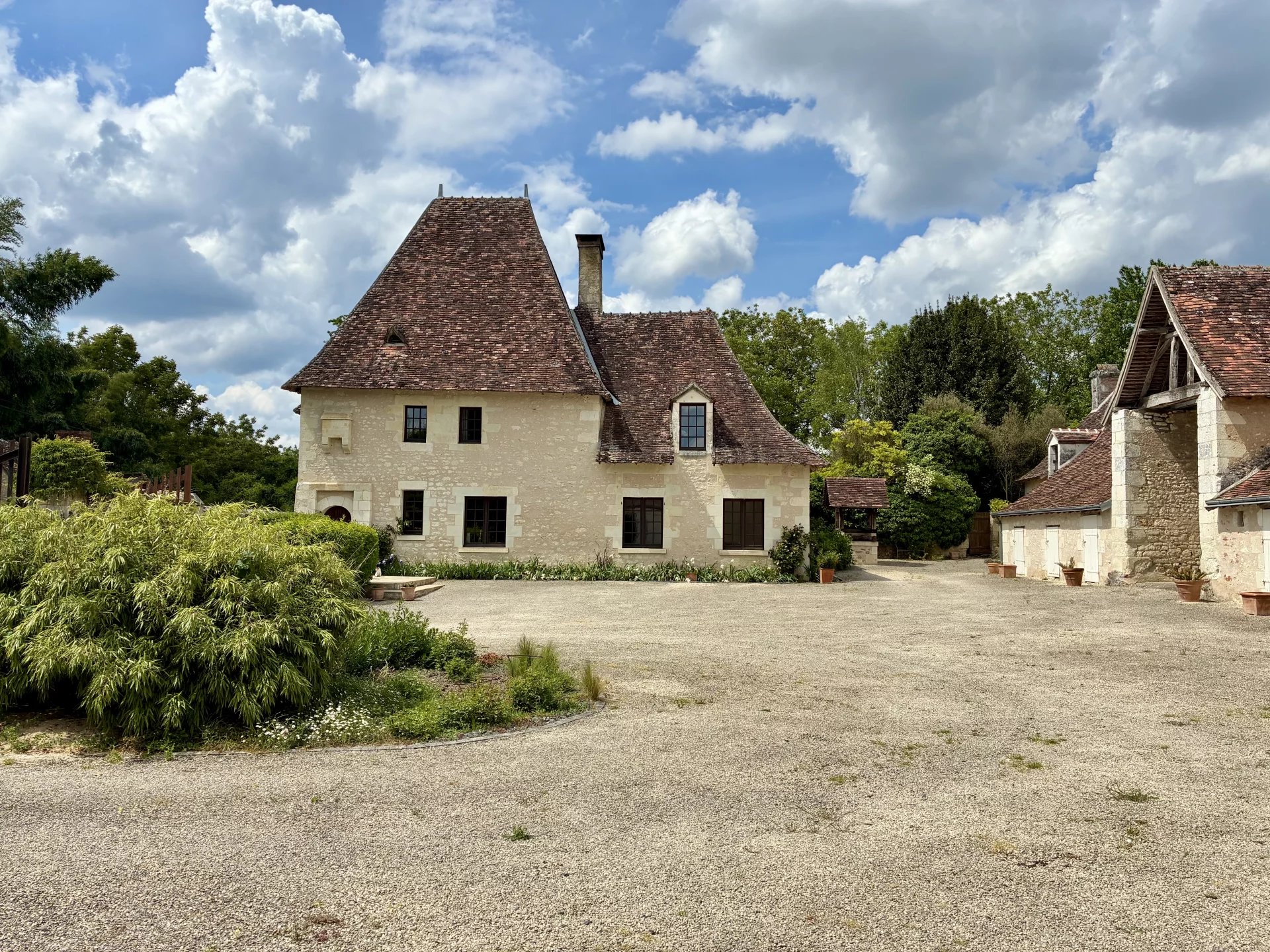 House in Le Blanc - view 1