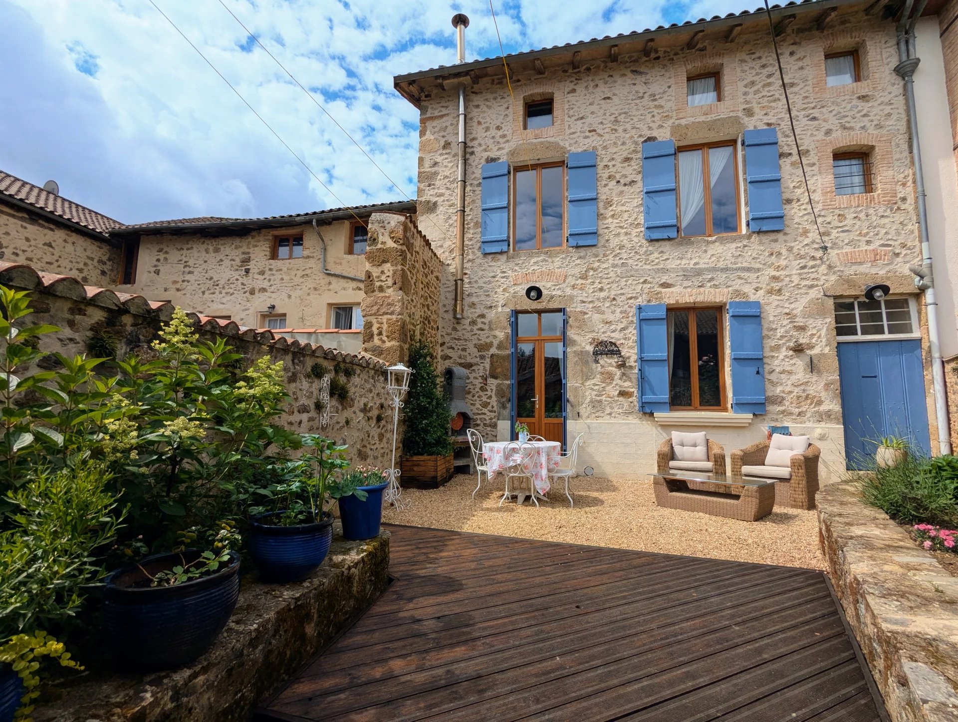House in Rochechouart - view 1