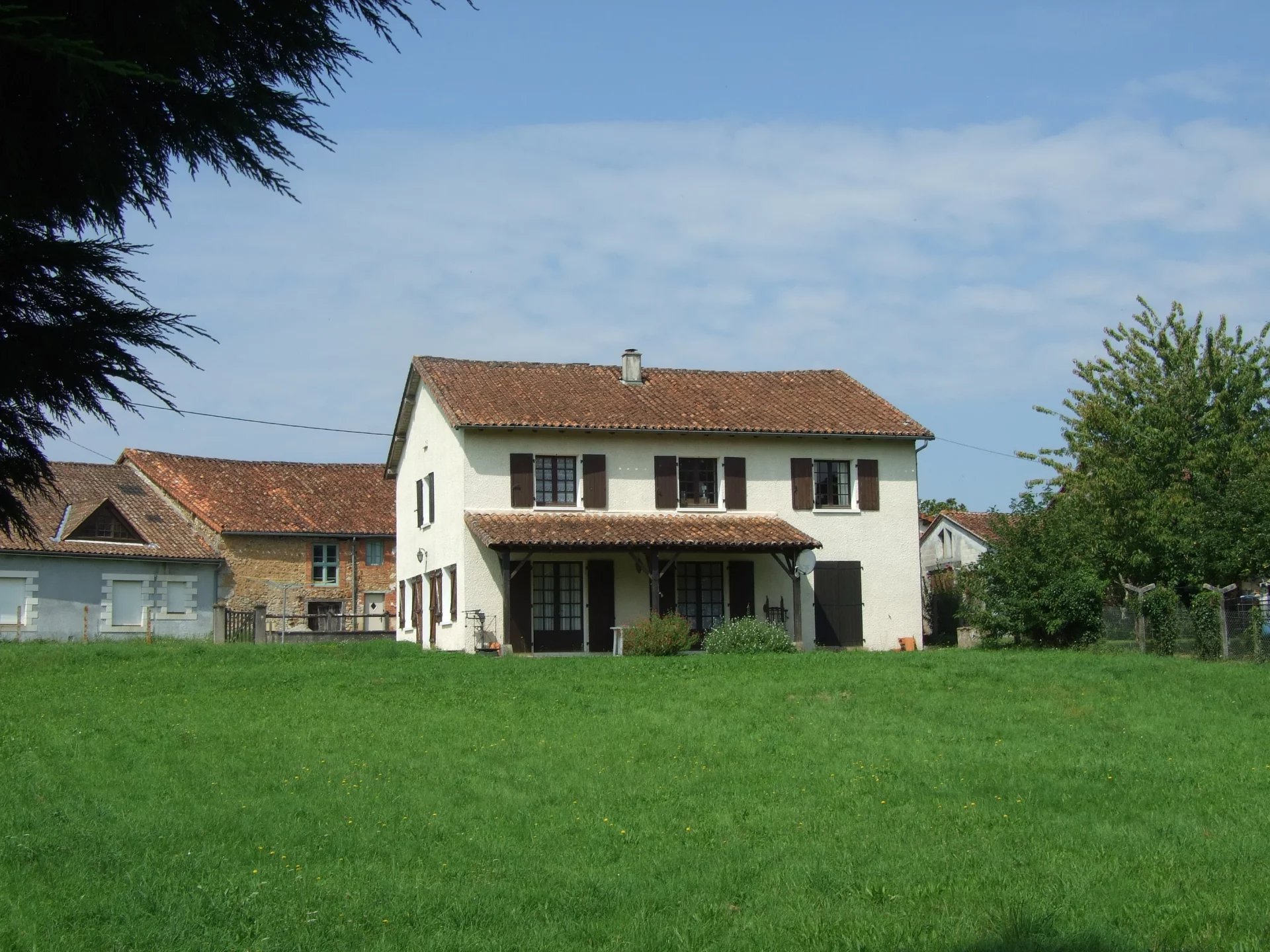 House in Nieuil - view 1