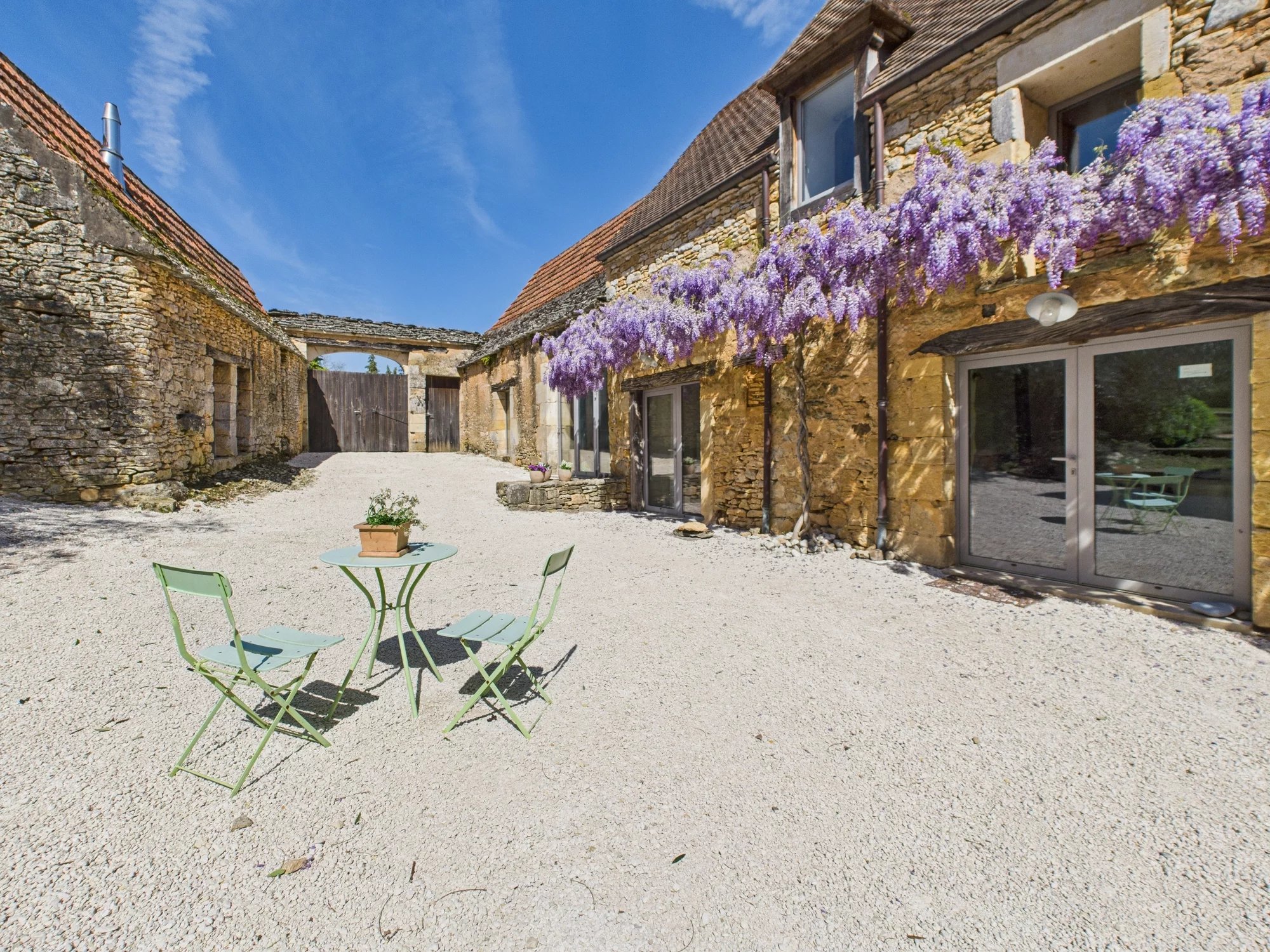House in Saint-Cyprien - view 1