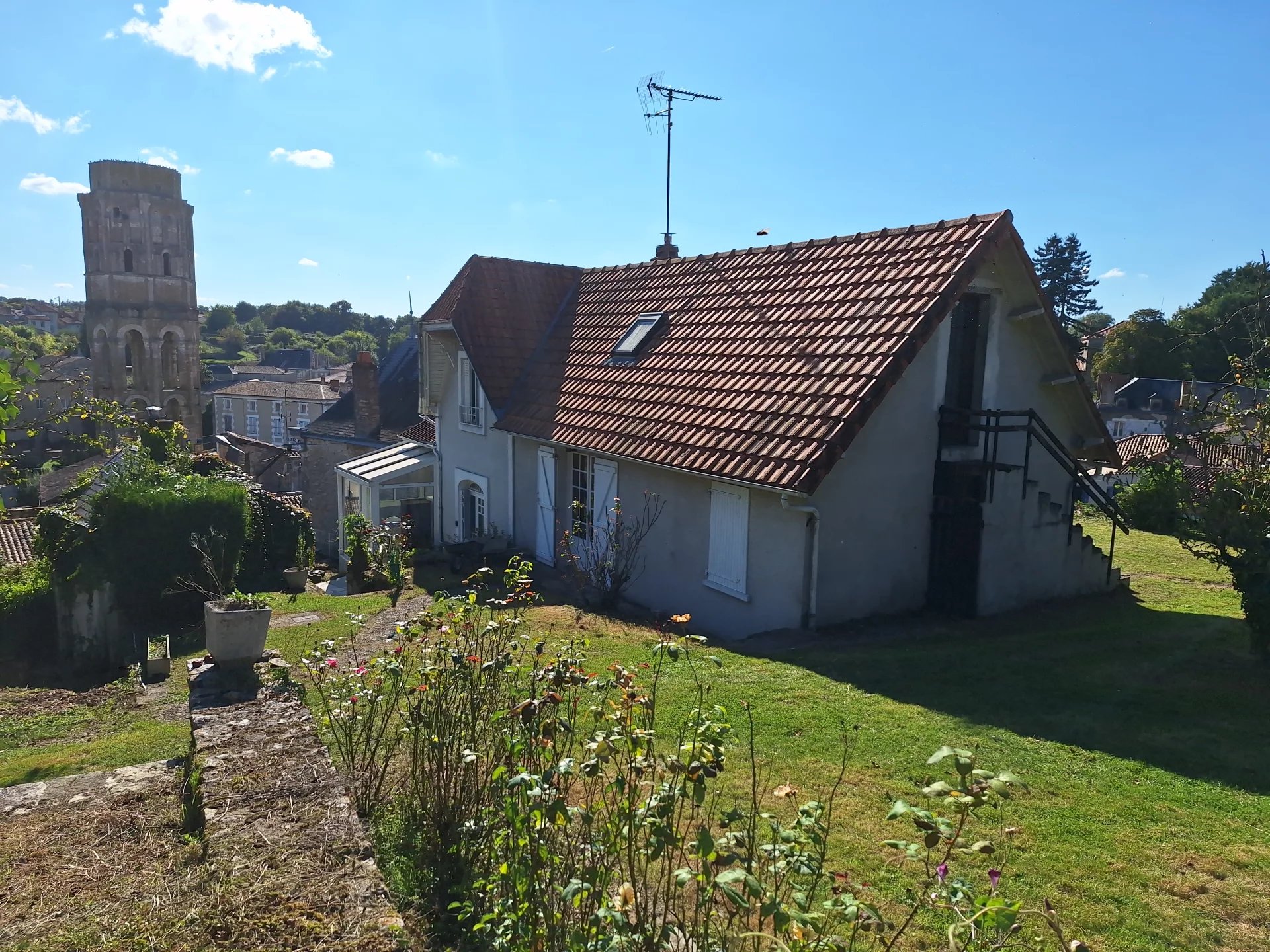 House in Charroux - view 1