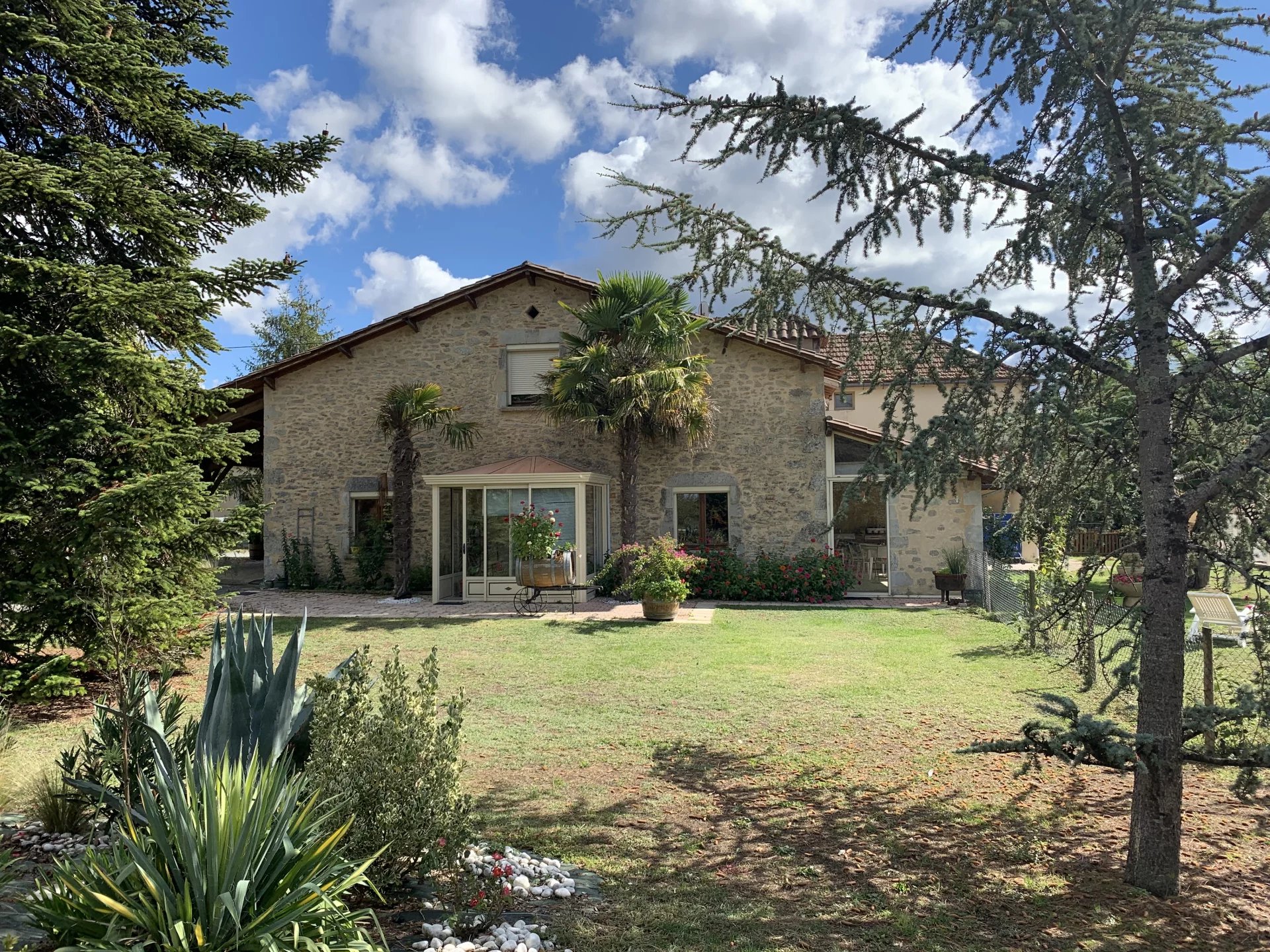 House in Le Fleix - view 1