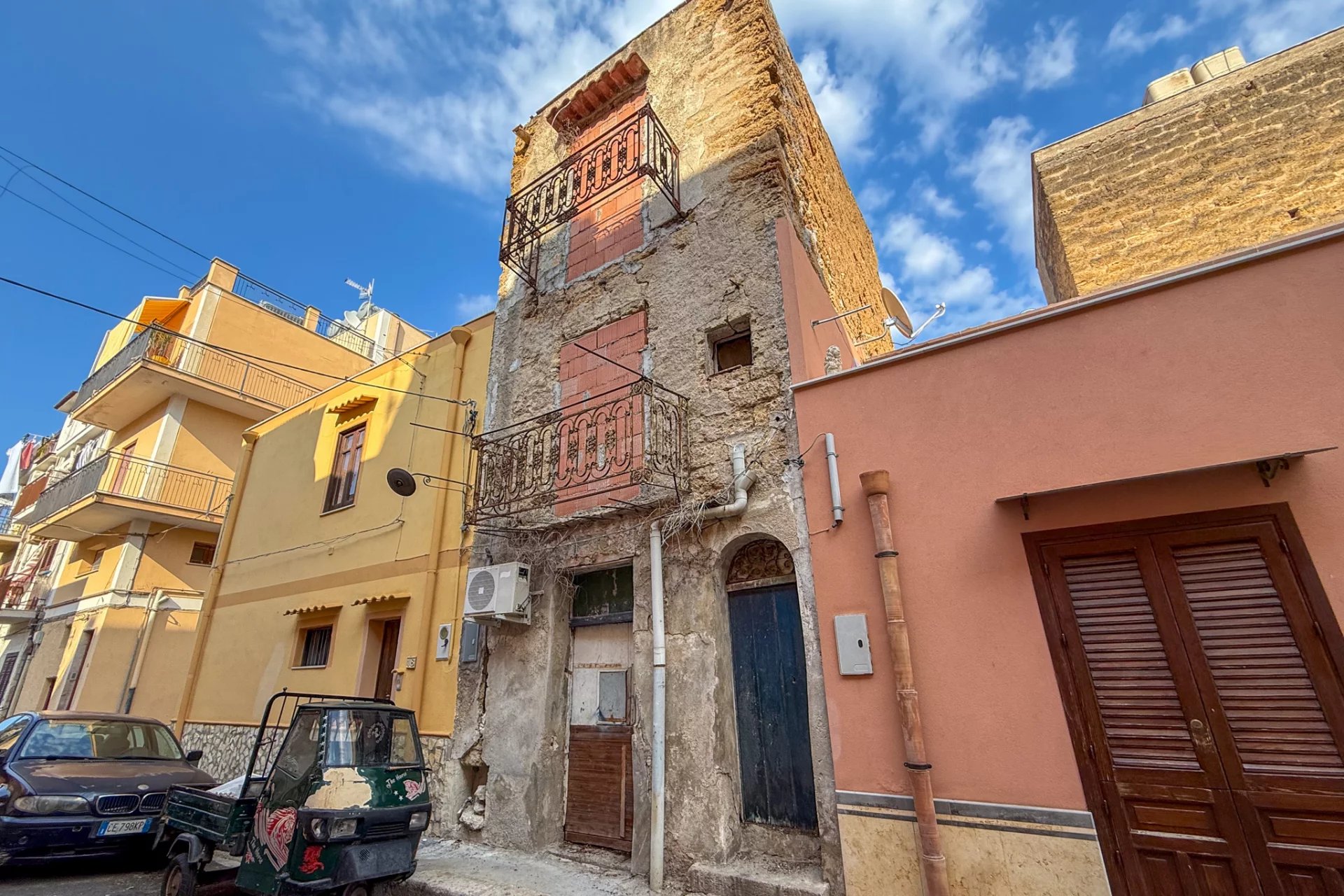 House in Porticello - view 1