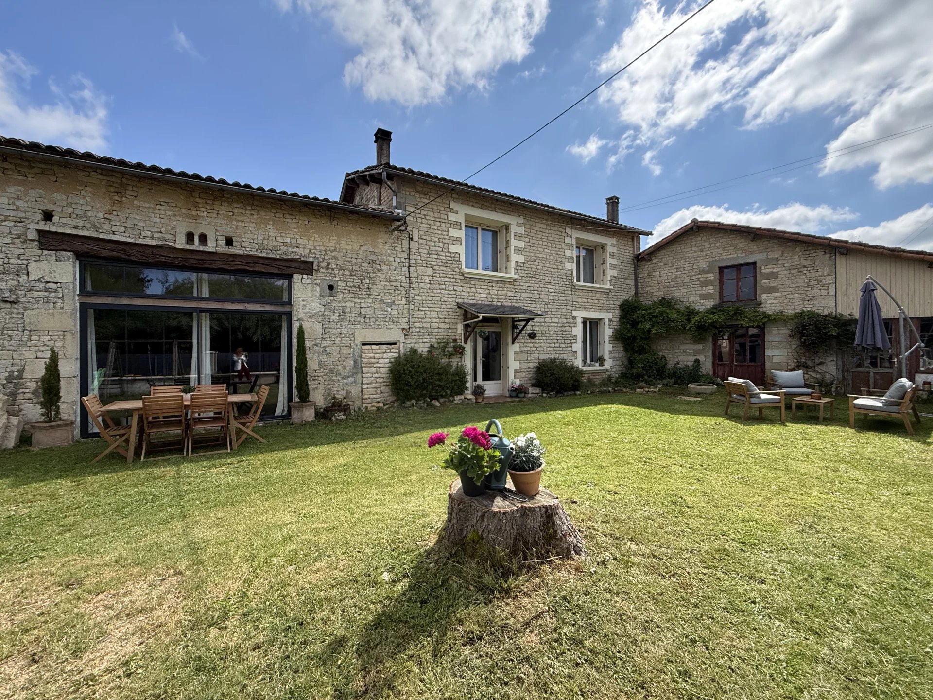 House in Deux-Sevres - view 1