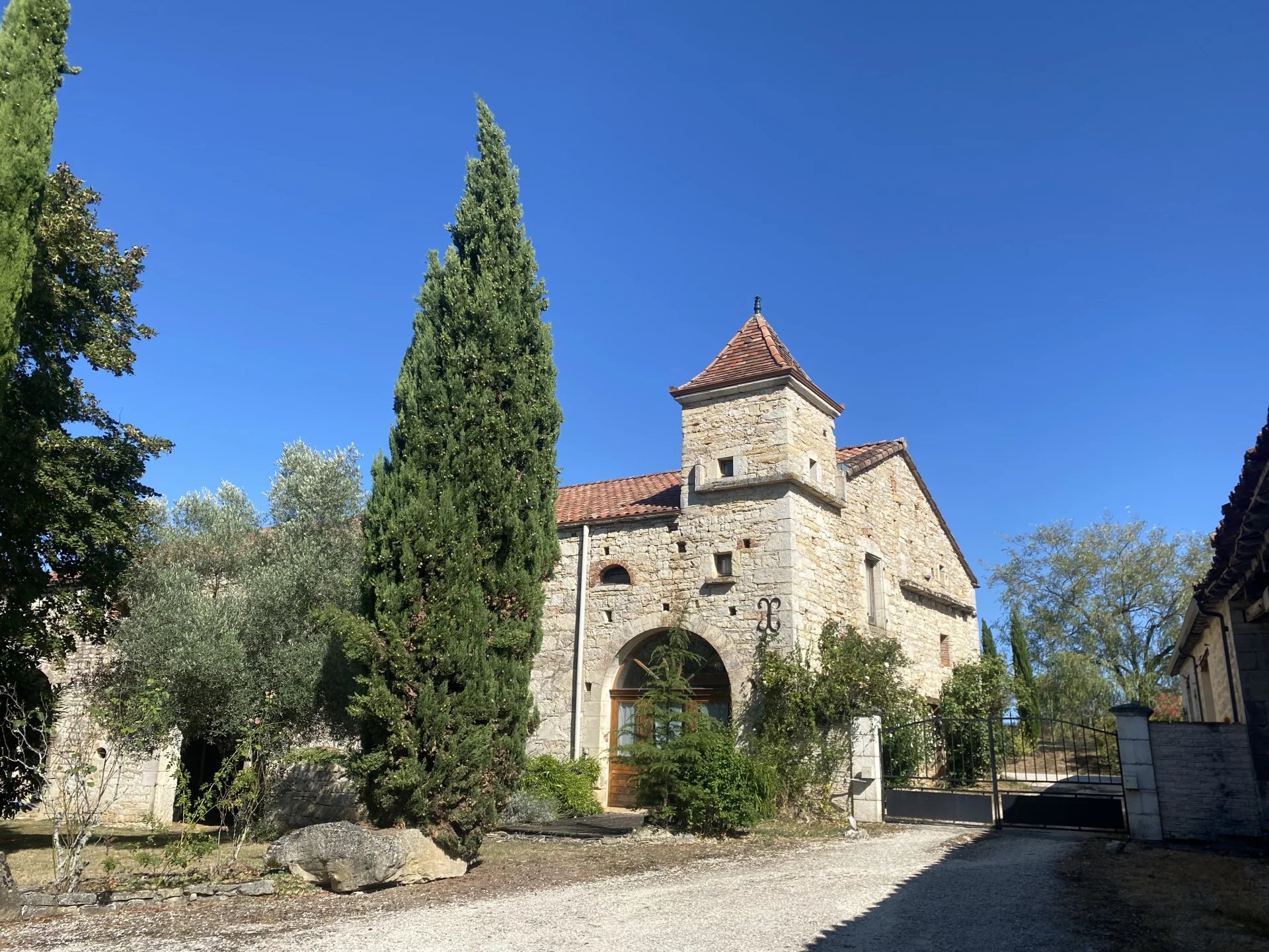 House in Arrondissement de Cahors - view 1