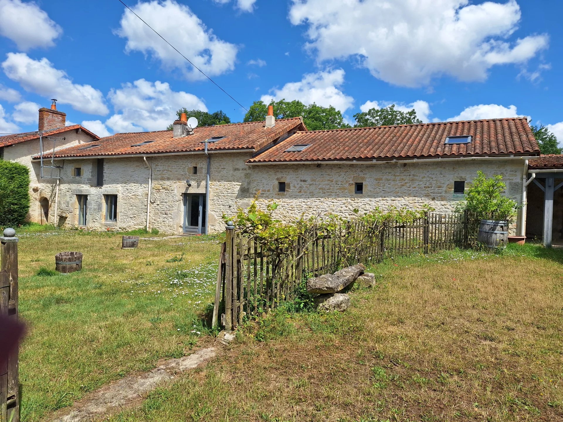 House in Payroux - view 1