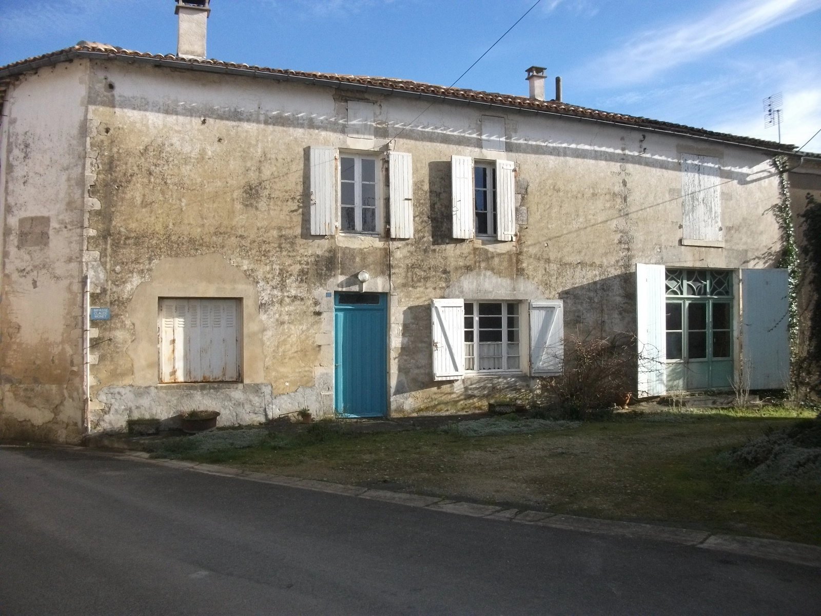 House in Nere - view 1