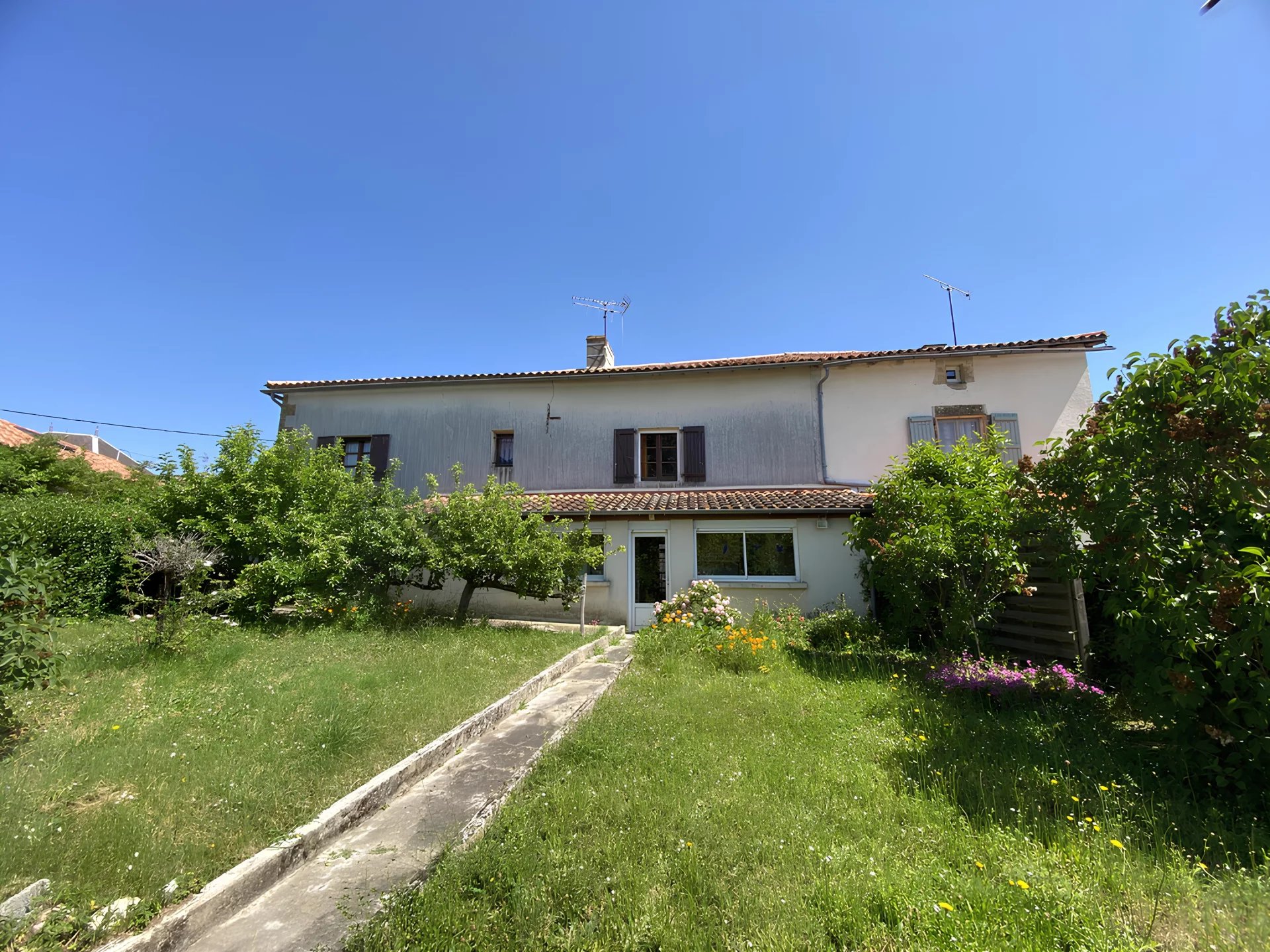 House in Pressac - view 1