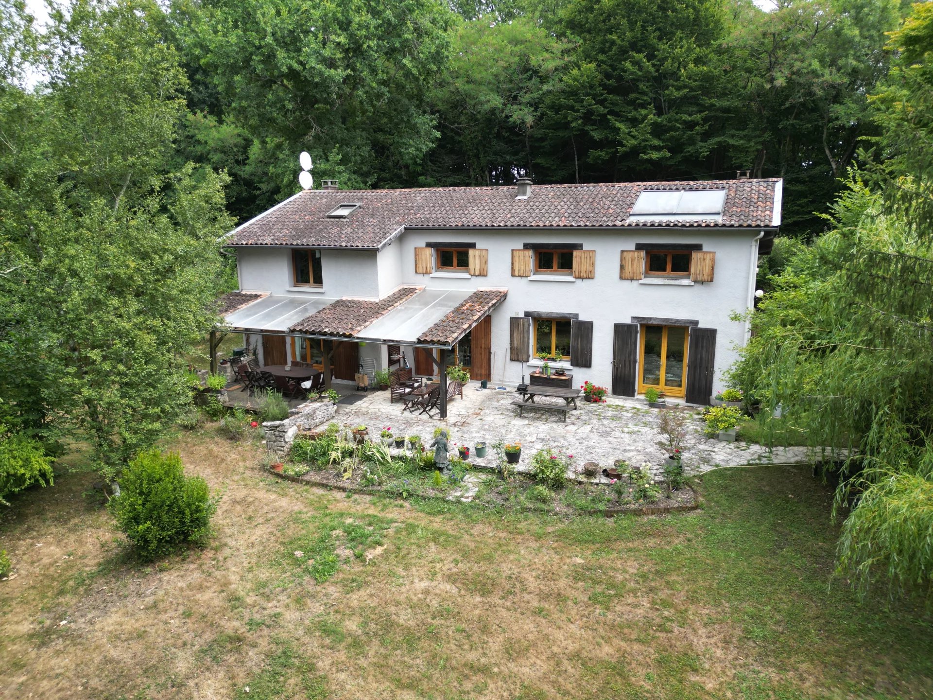 House in Jonzac - view 1