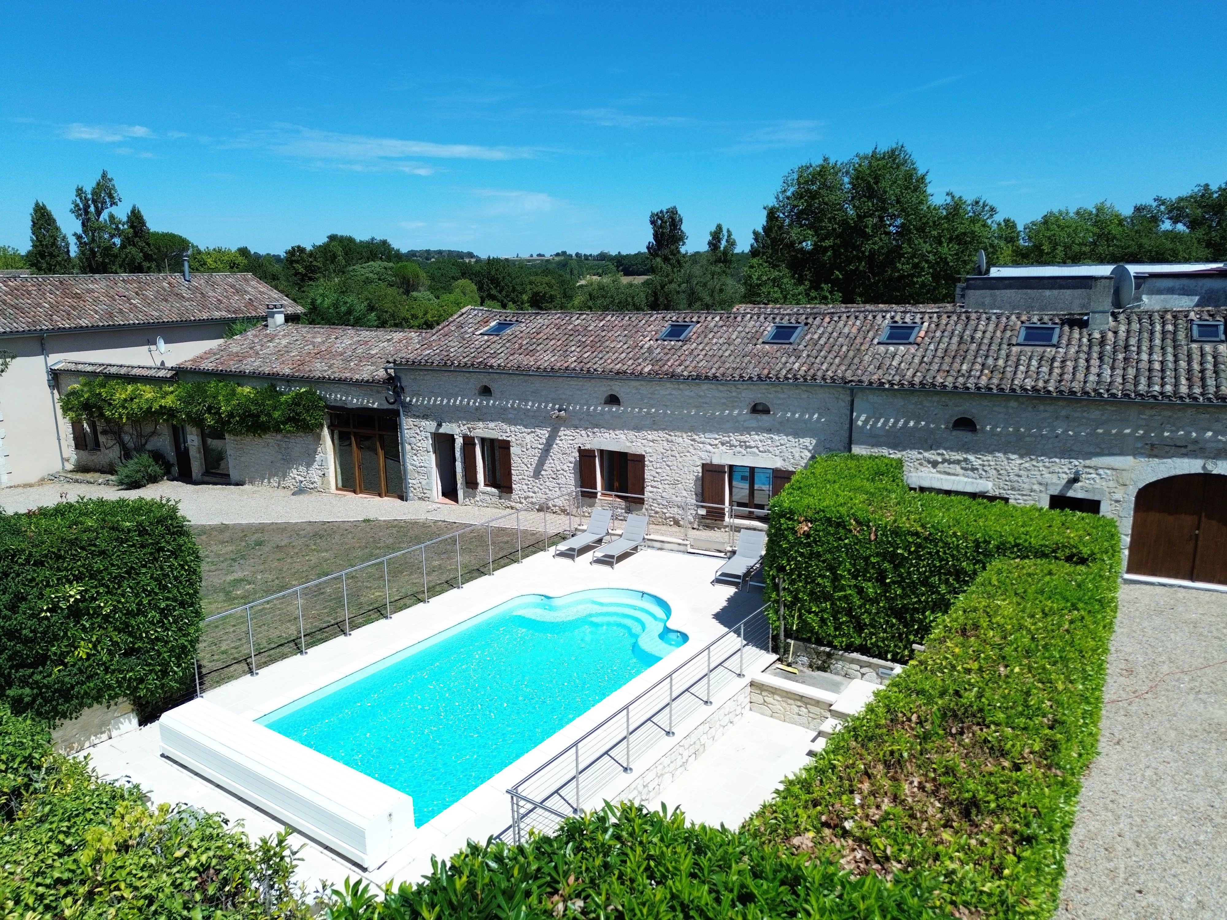 House in Caplong - view 1