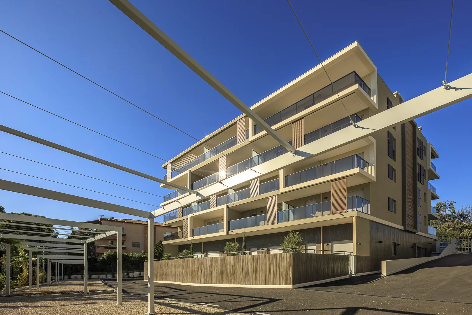 Apartment in Antibes - view 1