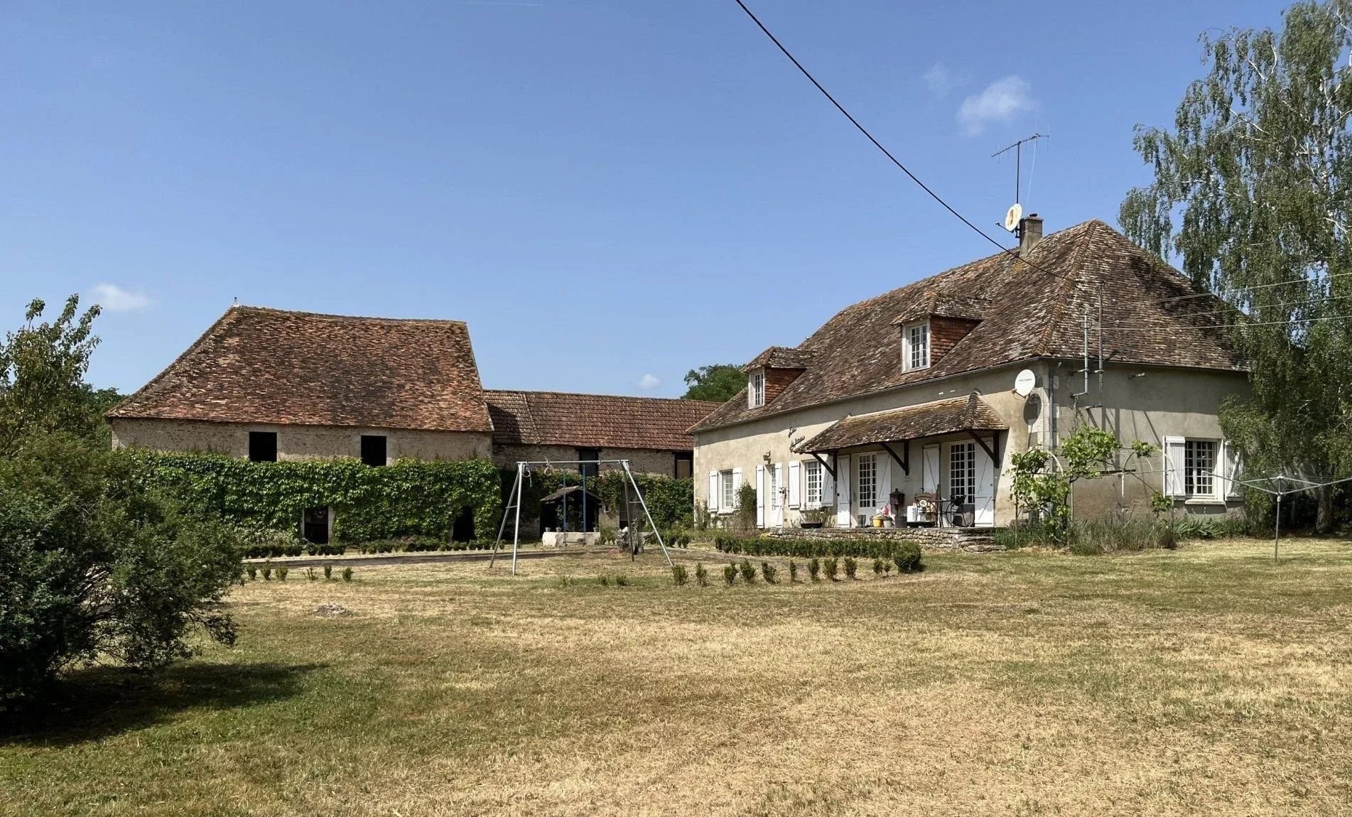House in La Trimouille - view 1