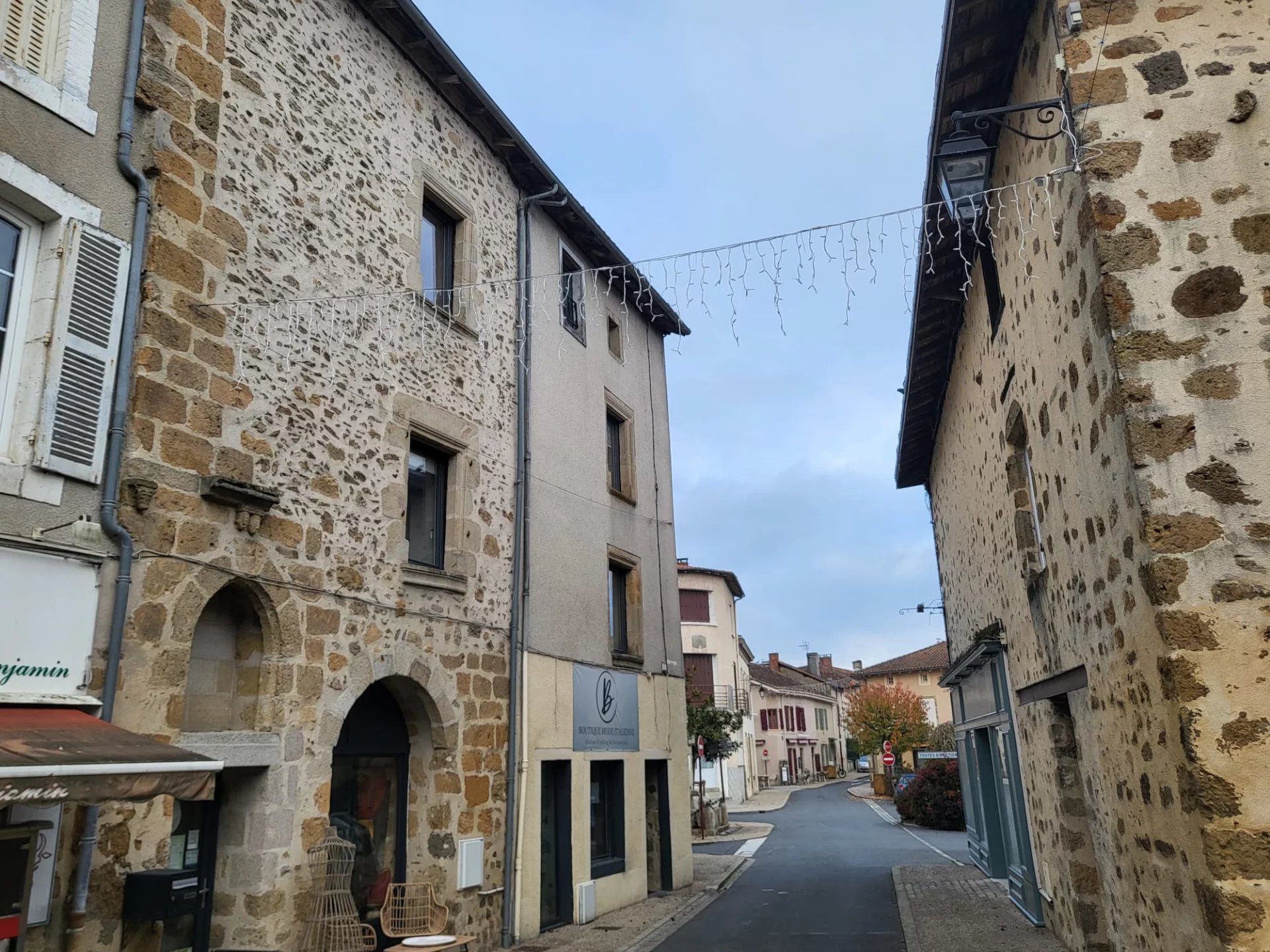 House in Rochechouart - view 1