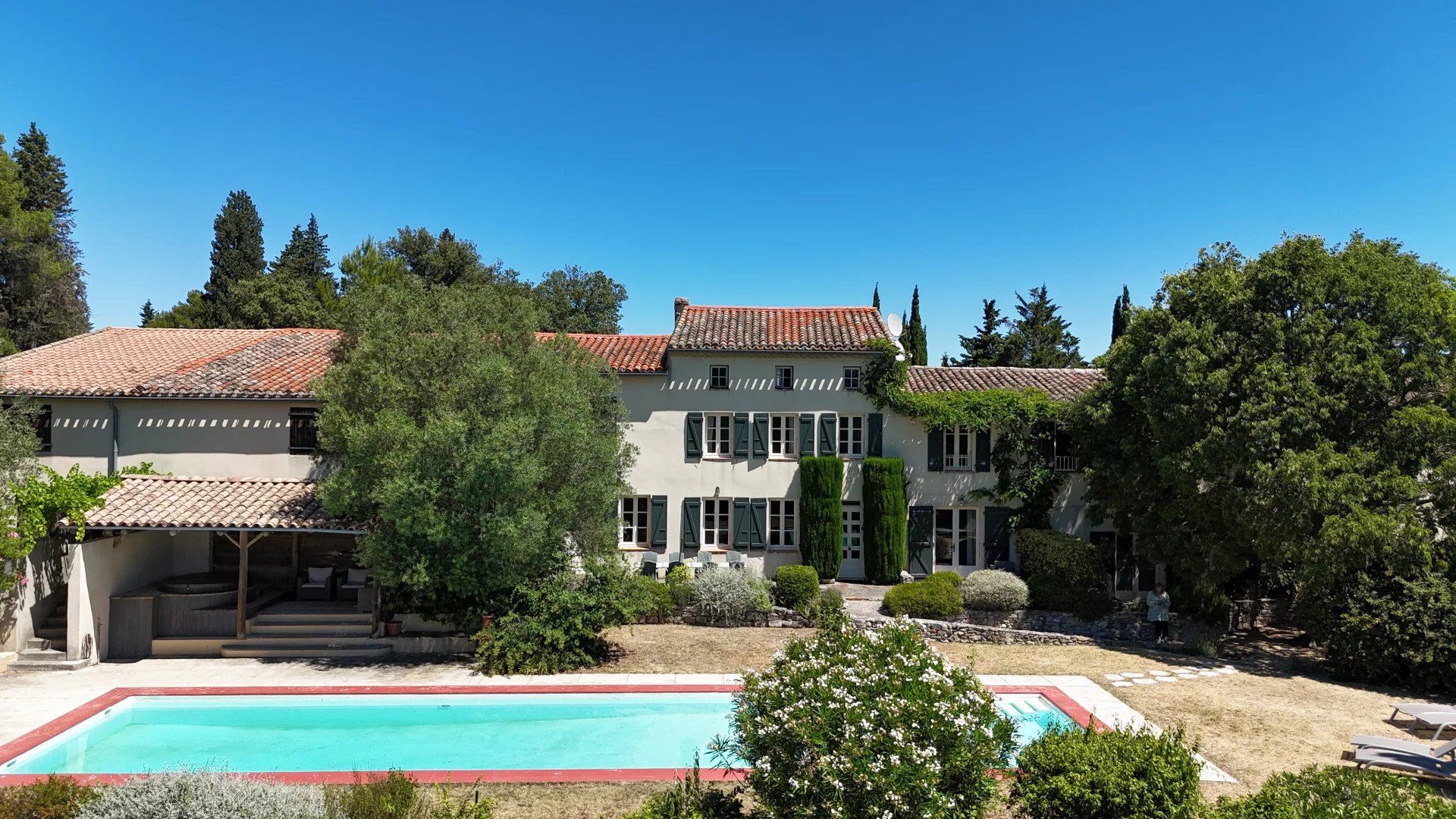 House in Carcassonne - view 1