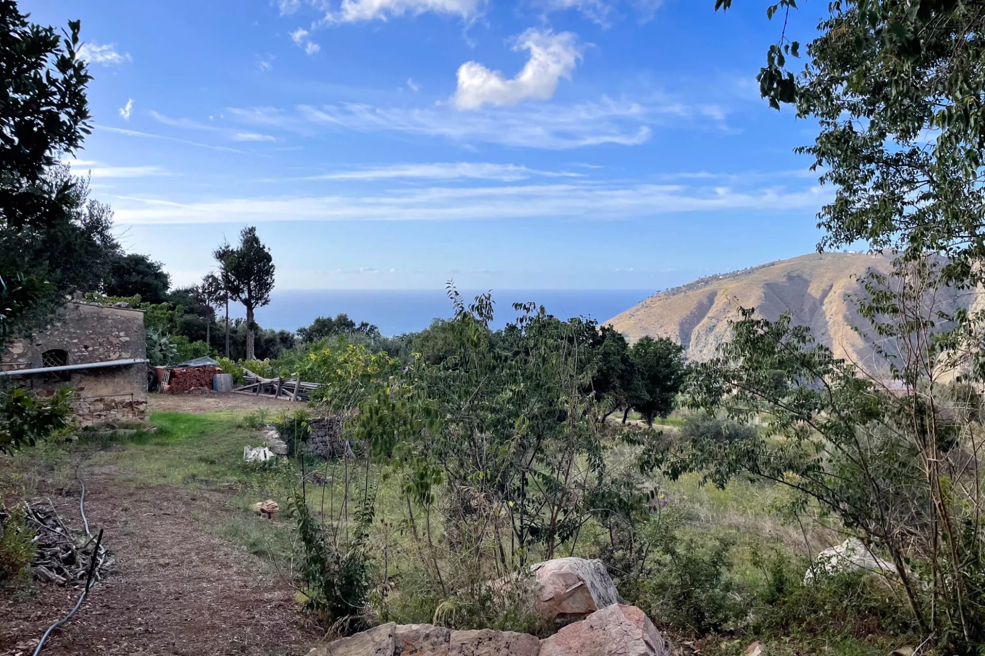 Land in Lascari - view 1