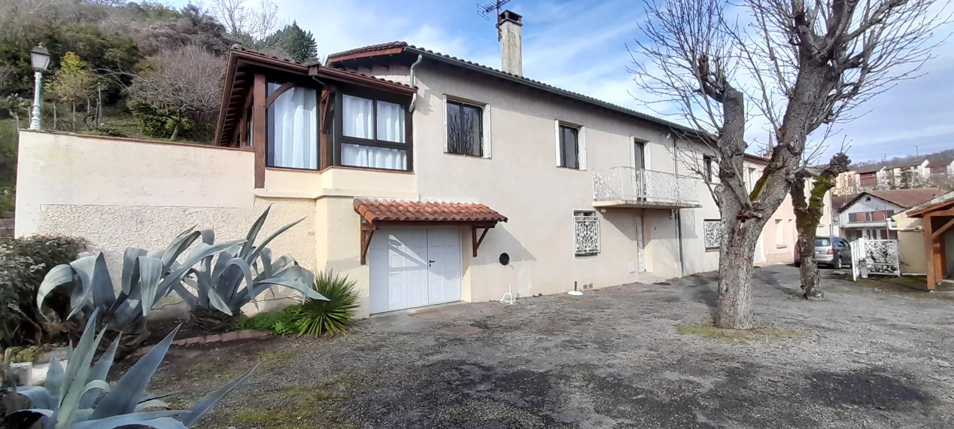 House in Fumel - view 1