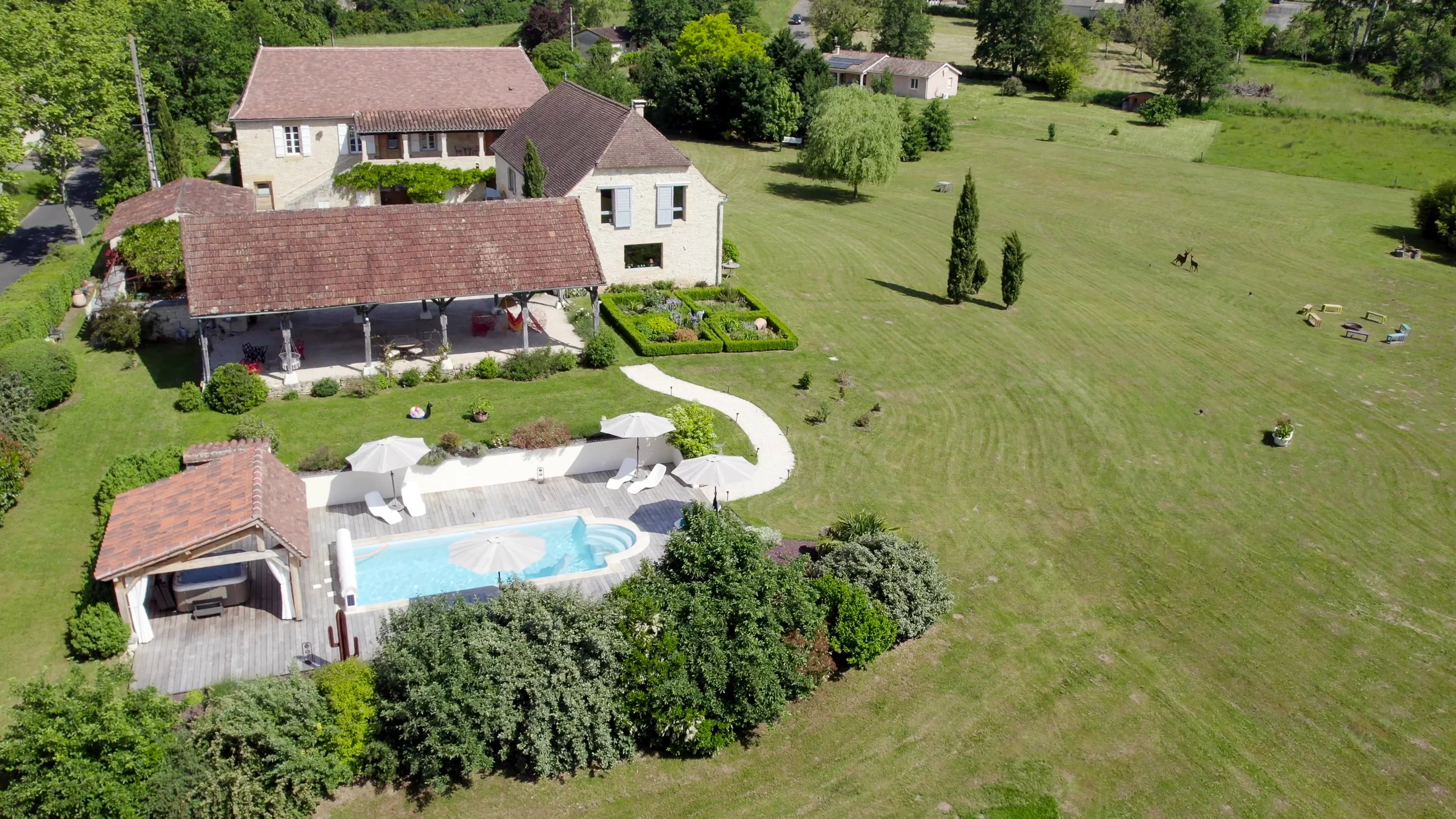 House in Gourdon - view 1