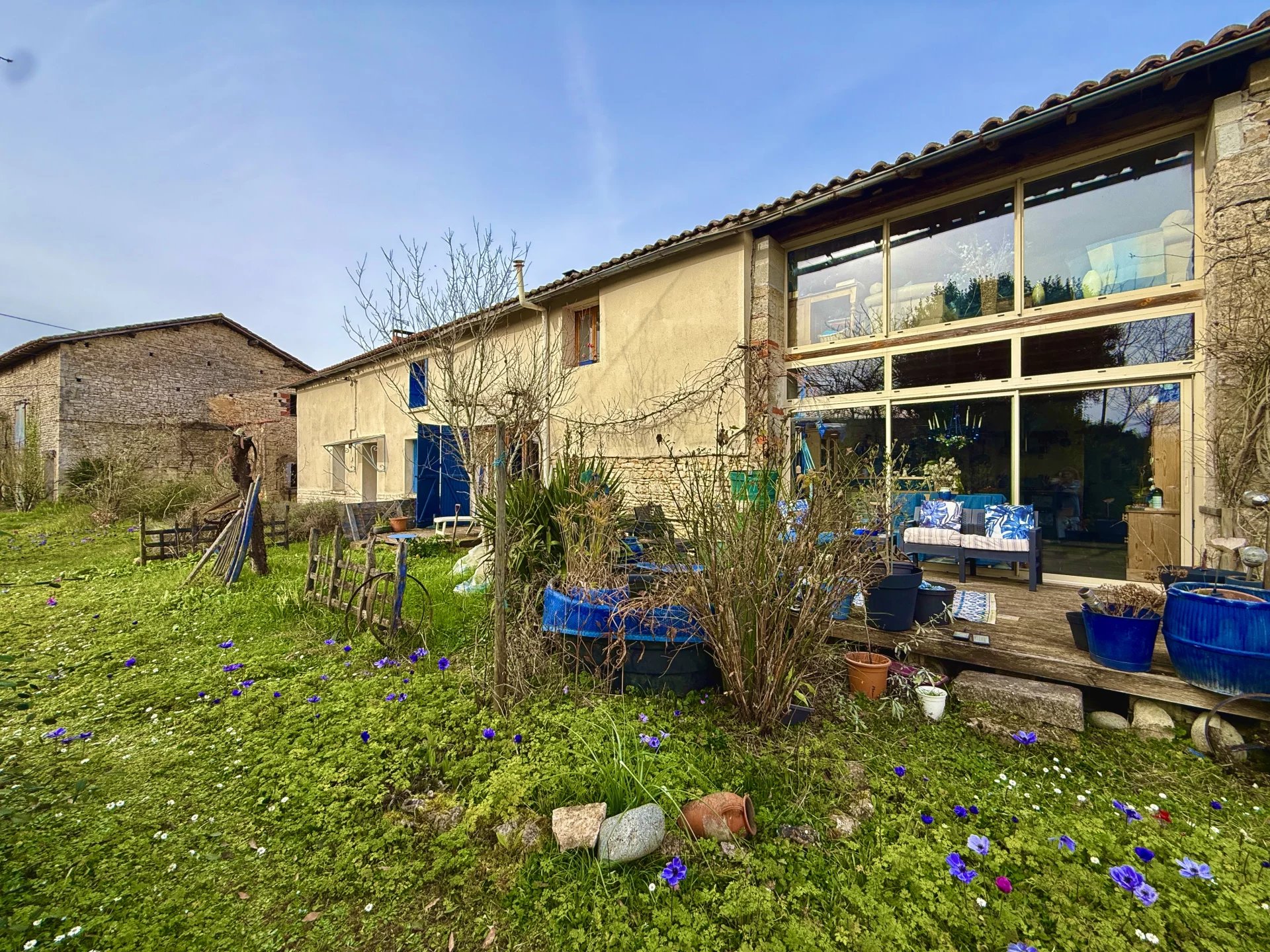 House in Aunac - view 1