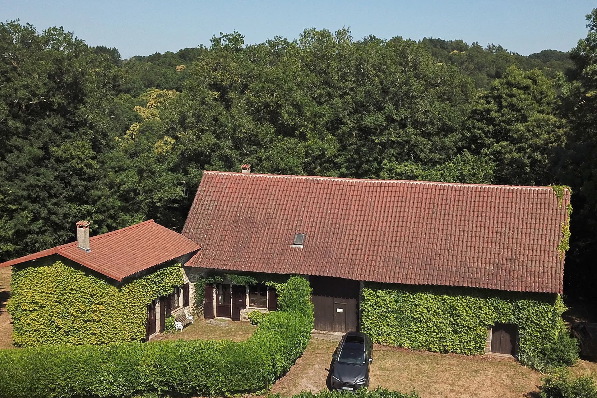 House in Saint-Saud-Lacoussiere - view 1