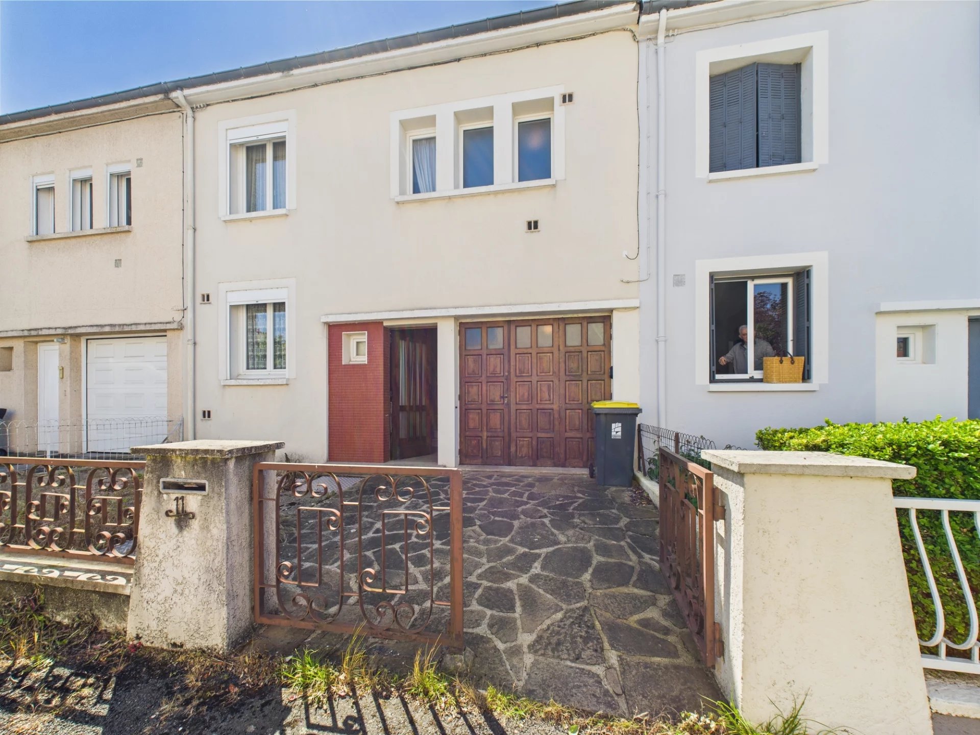 House in Albi - view 1
