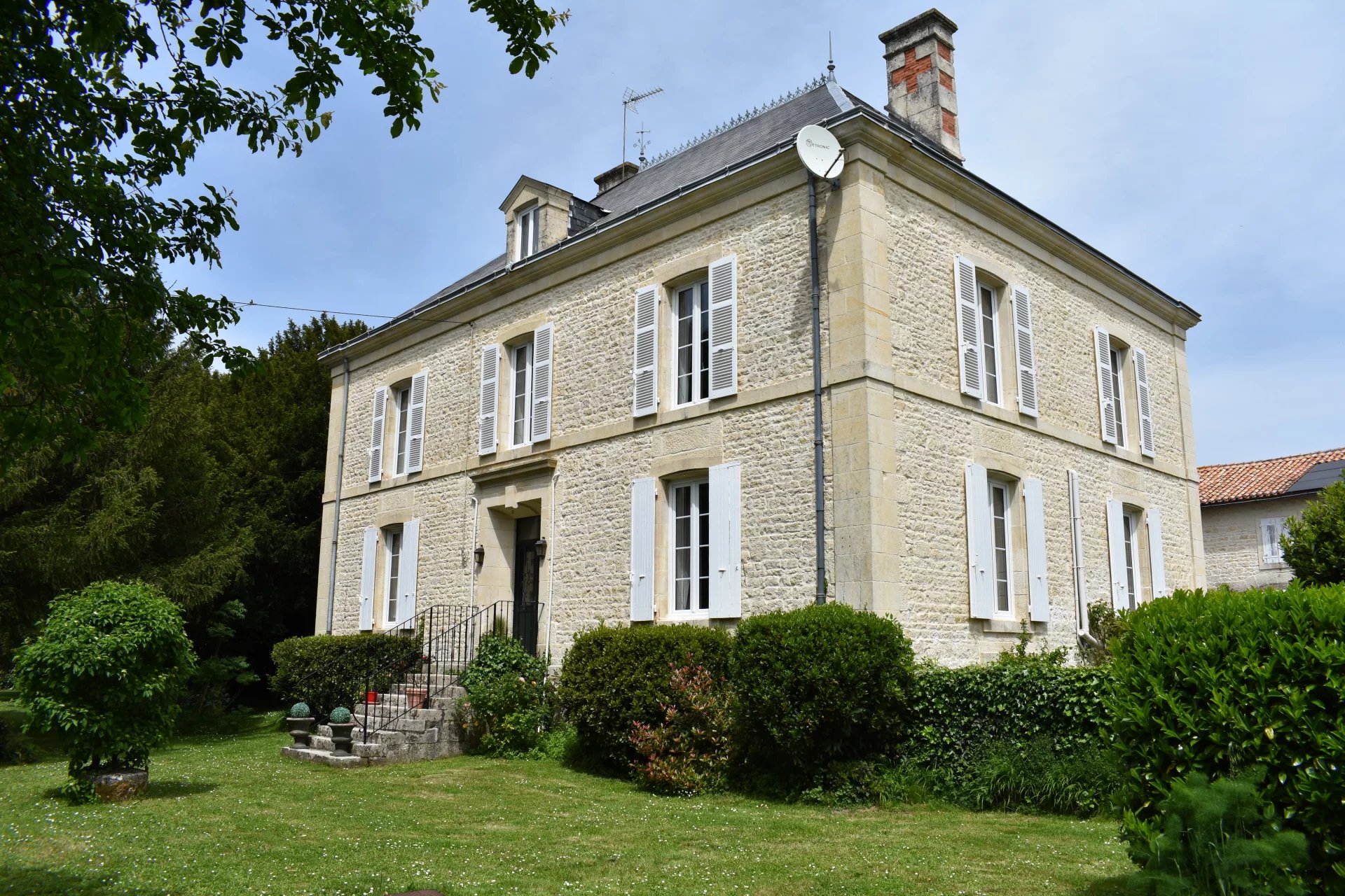 House in Saint-Sigismond - view 1