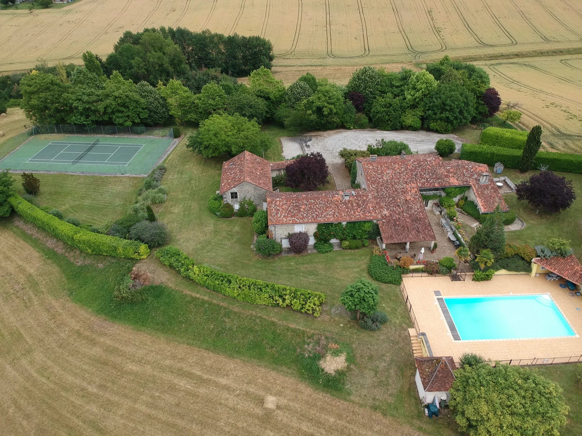 House in Verteillac - view 1