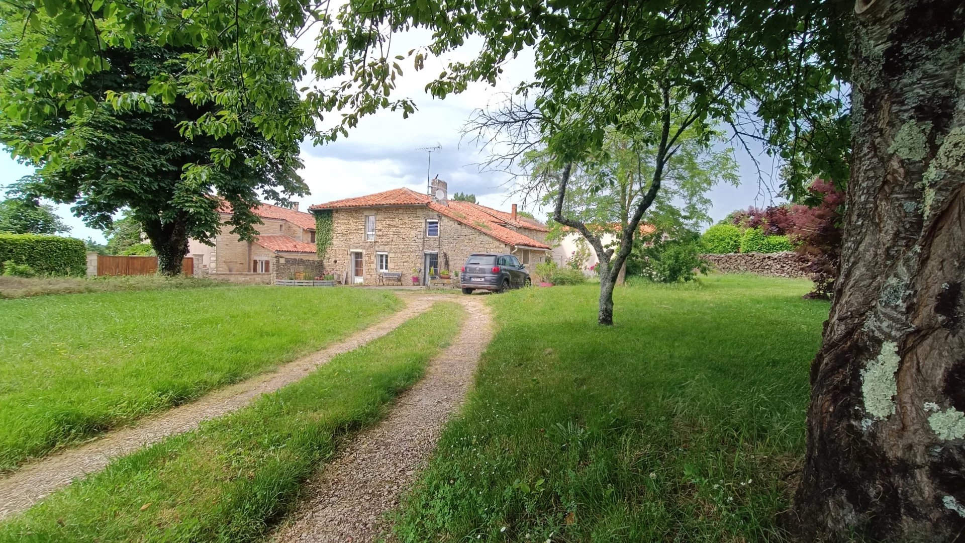 House in Nanteuil-en-Vallee - view 1