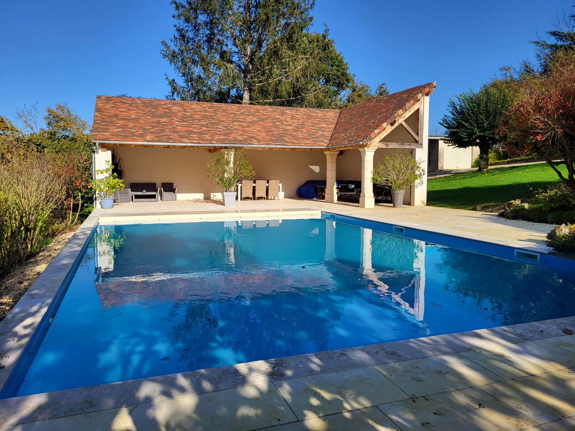 House in Saint-Germain - view 1