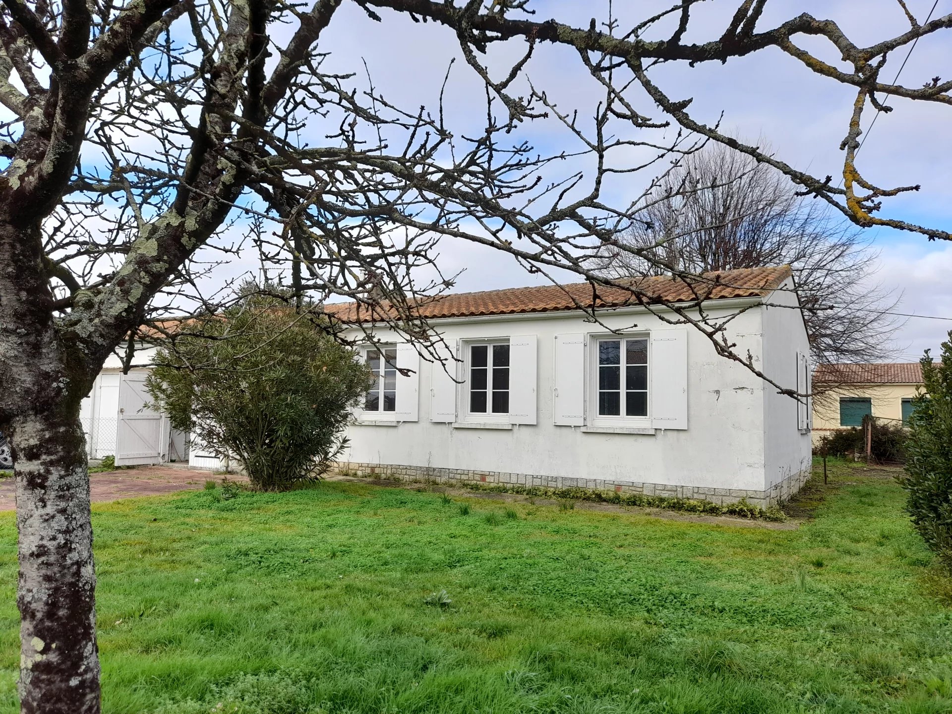 House in La Tremblade - view 1